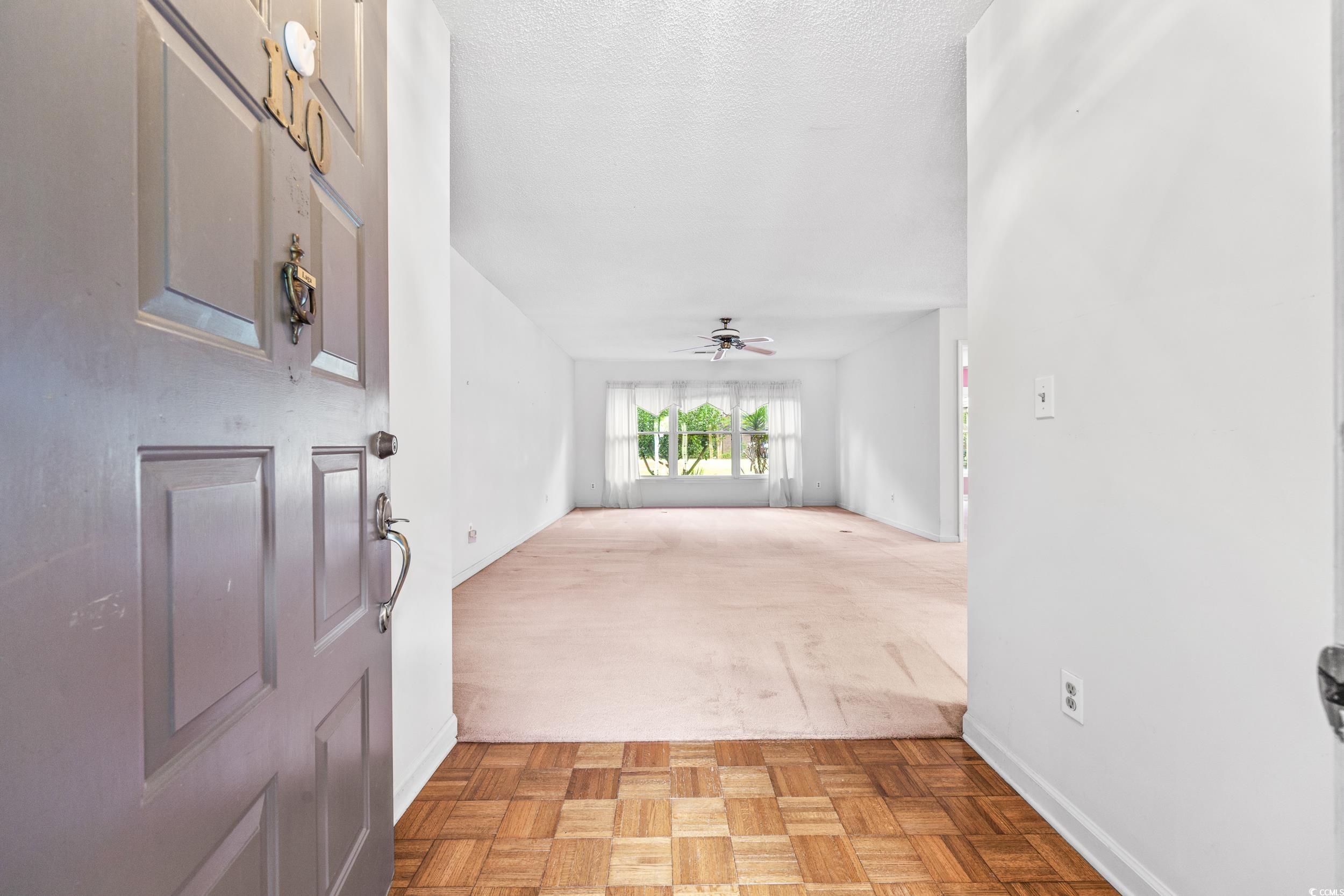 110 Boxwood Ln.