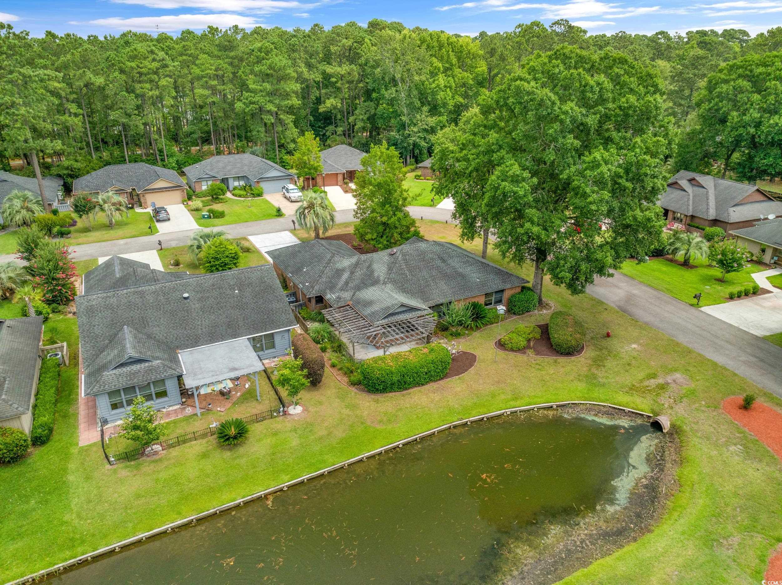110 Boxwood Ln.