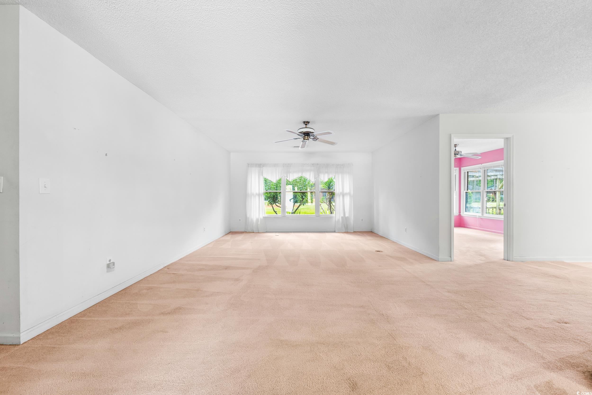 110 Boxwood Ln.