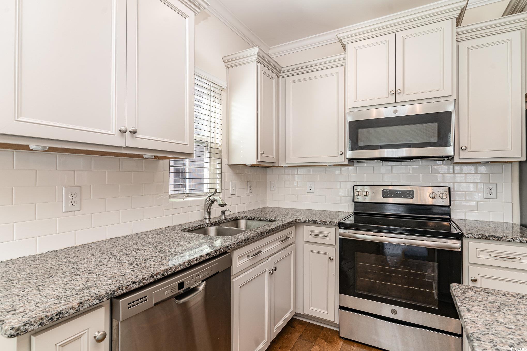 227 Gloucester Way