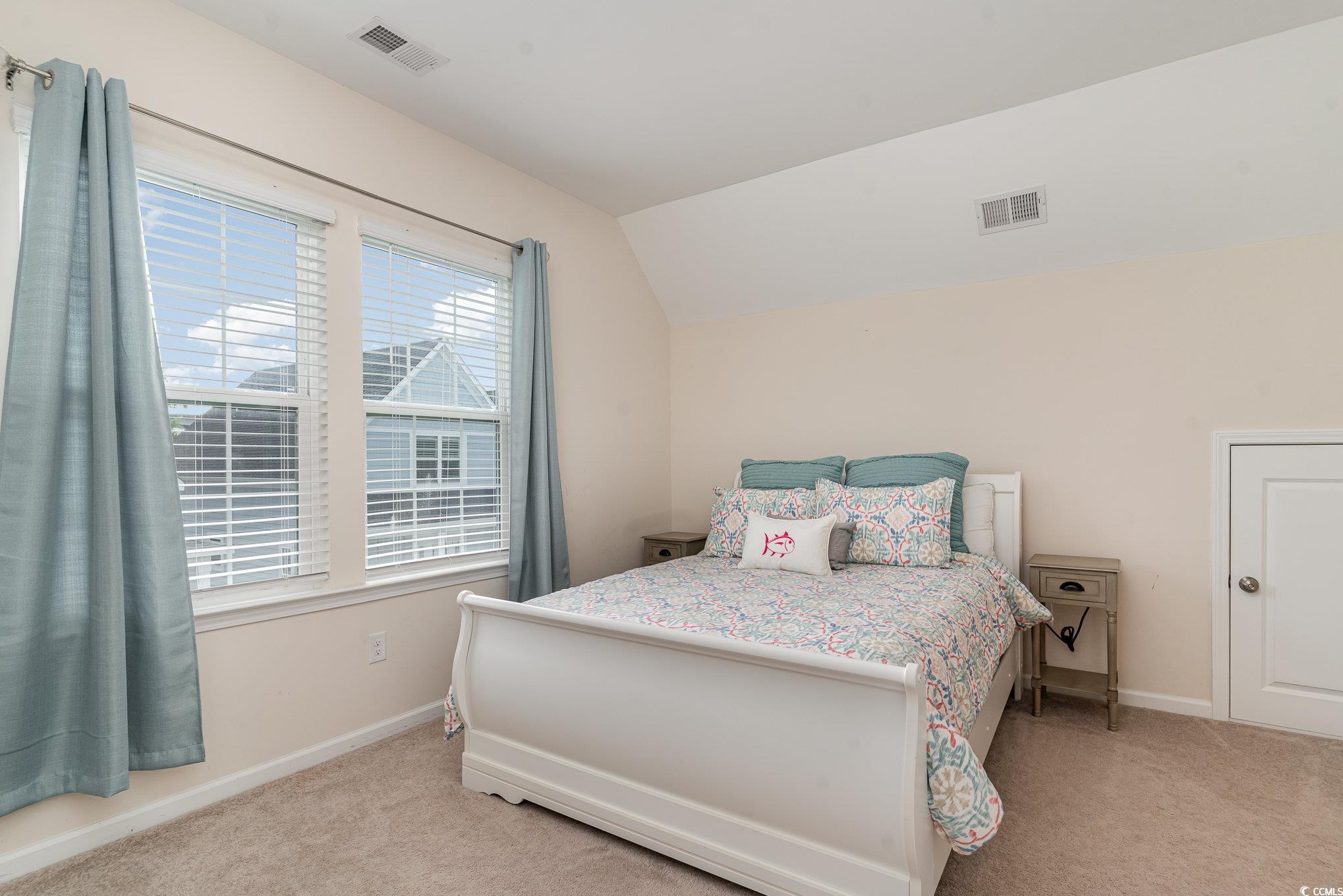 227 Gloucester Way