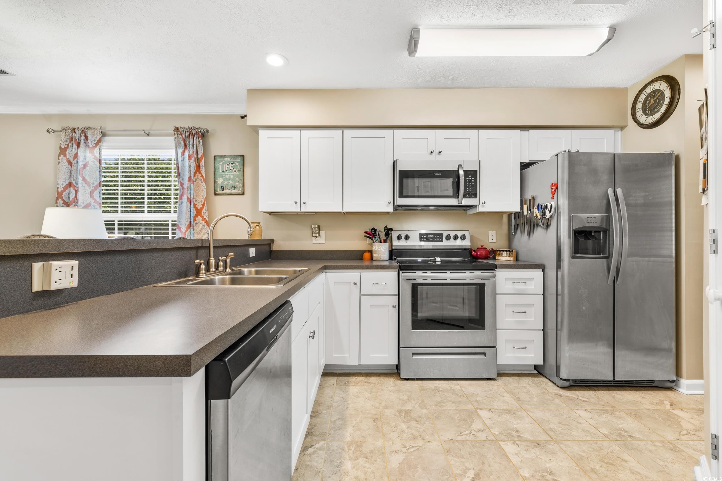 697 Tupelo Ln. Unit: 24-C