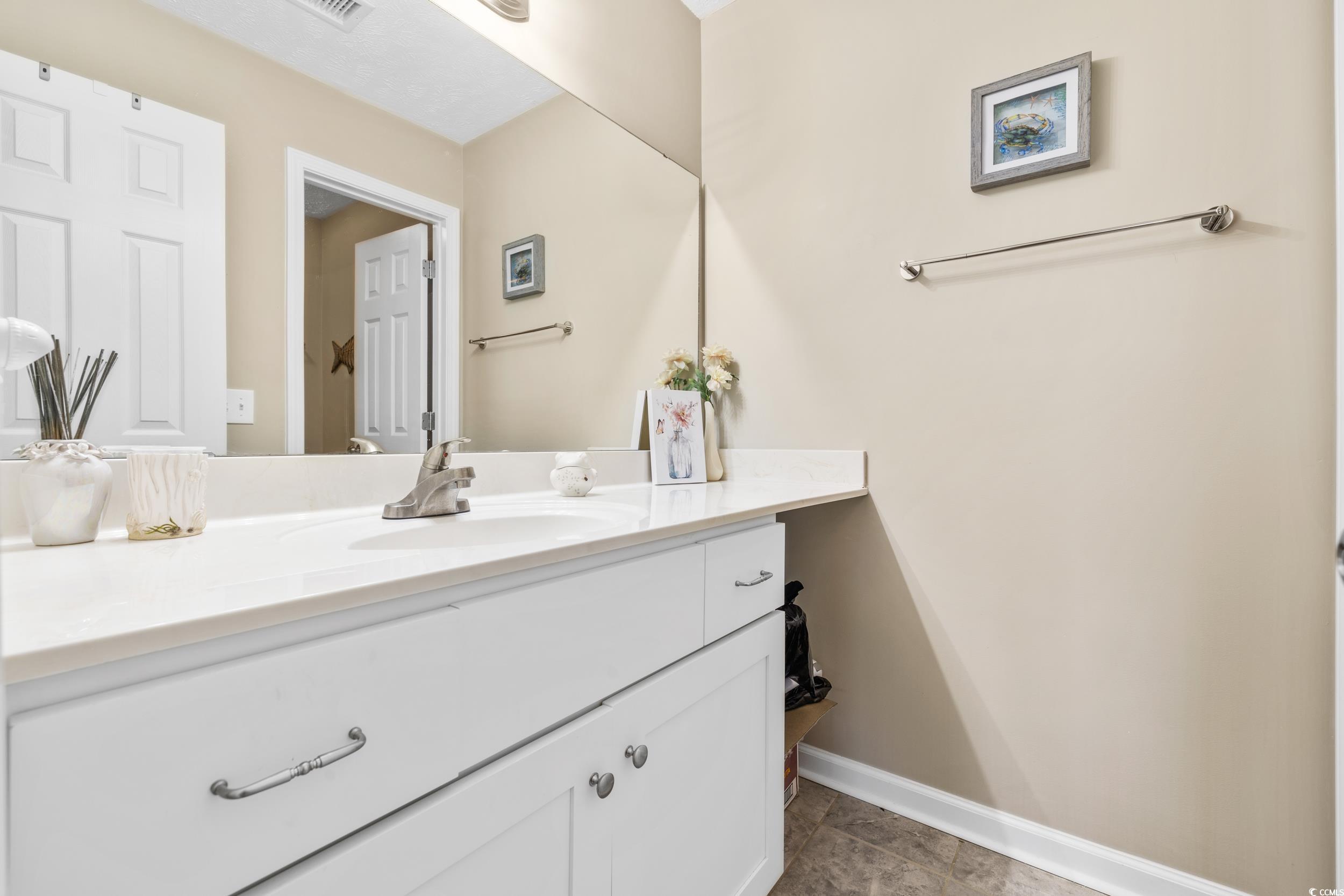 697 Tupelo Ln. Unit: 24-C