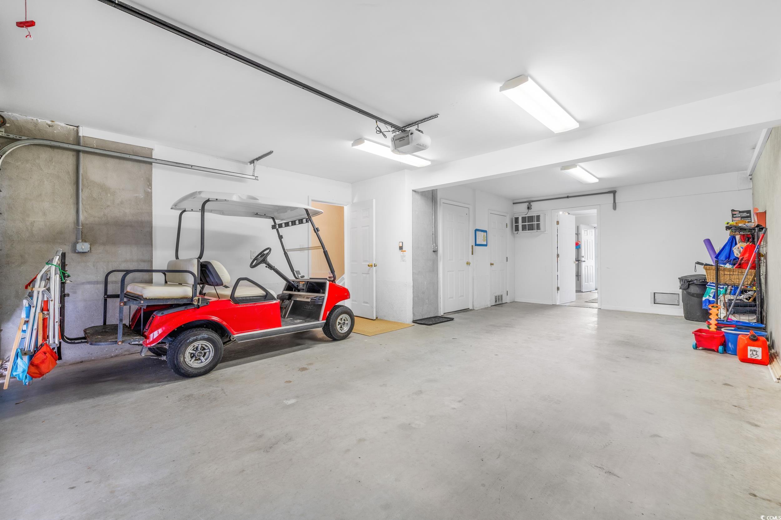 601 N Hillside Dr. Unit: 403