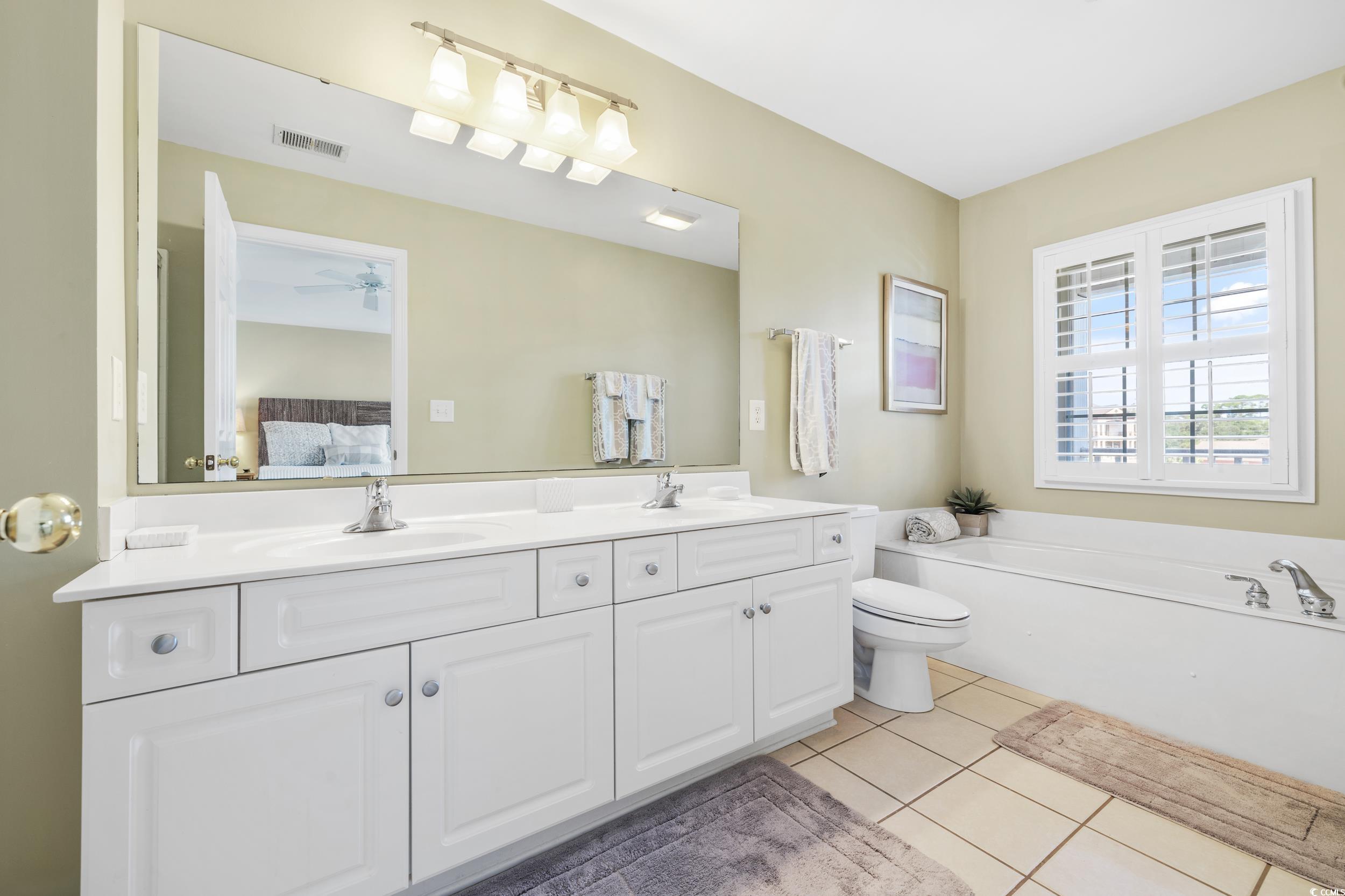 601 N Hillside Dr. Unit: 403