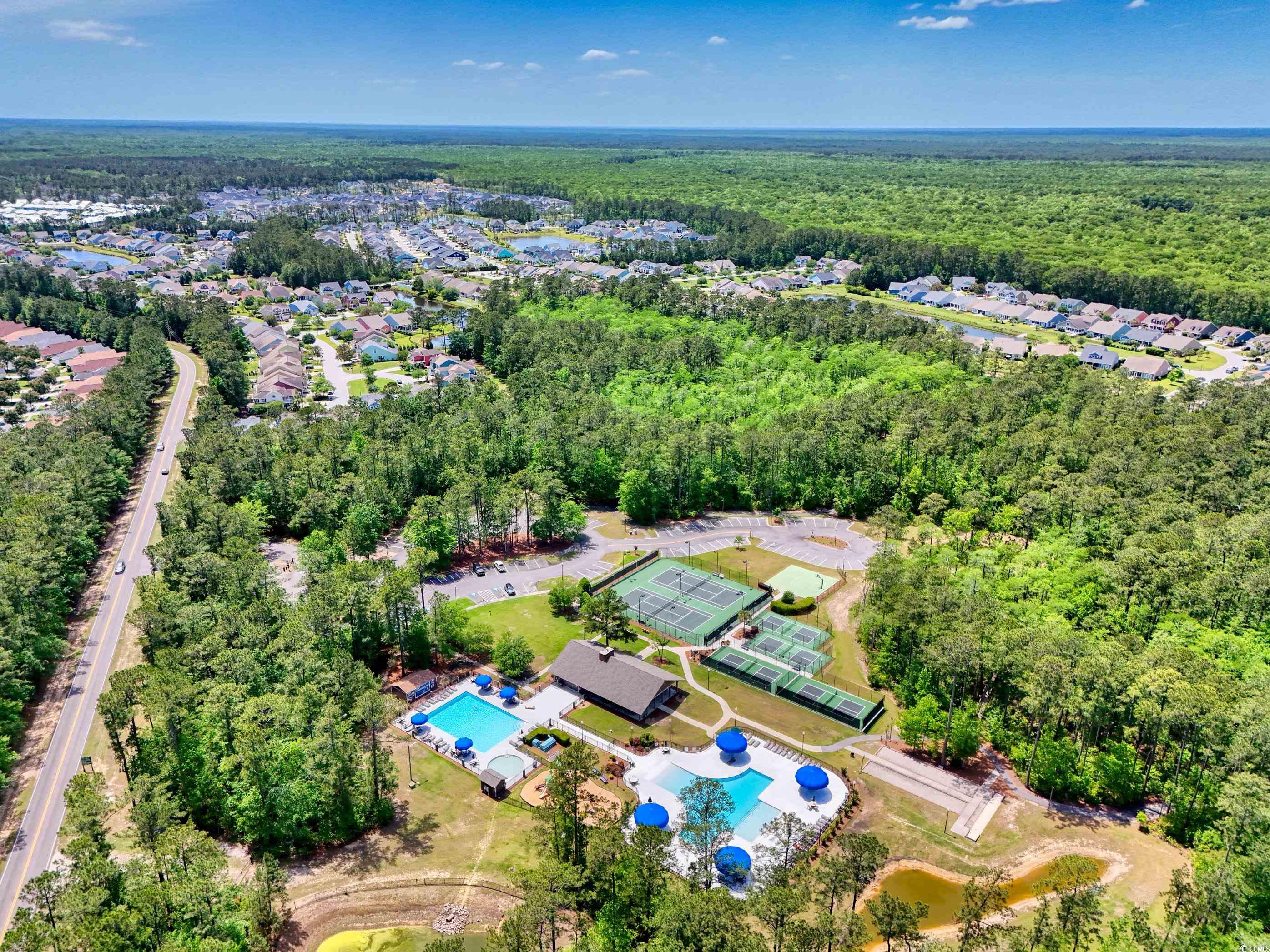 1048 Longwood Bluffs Circle