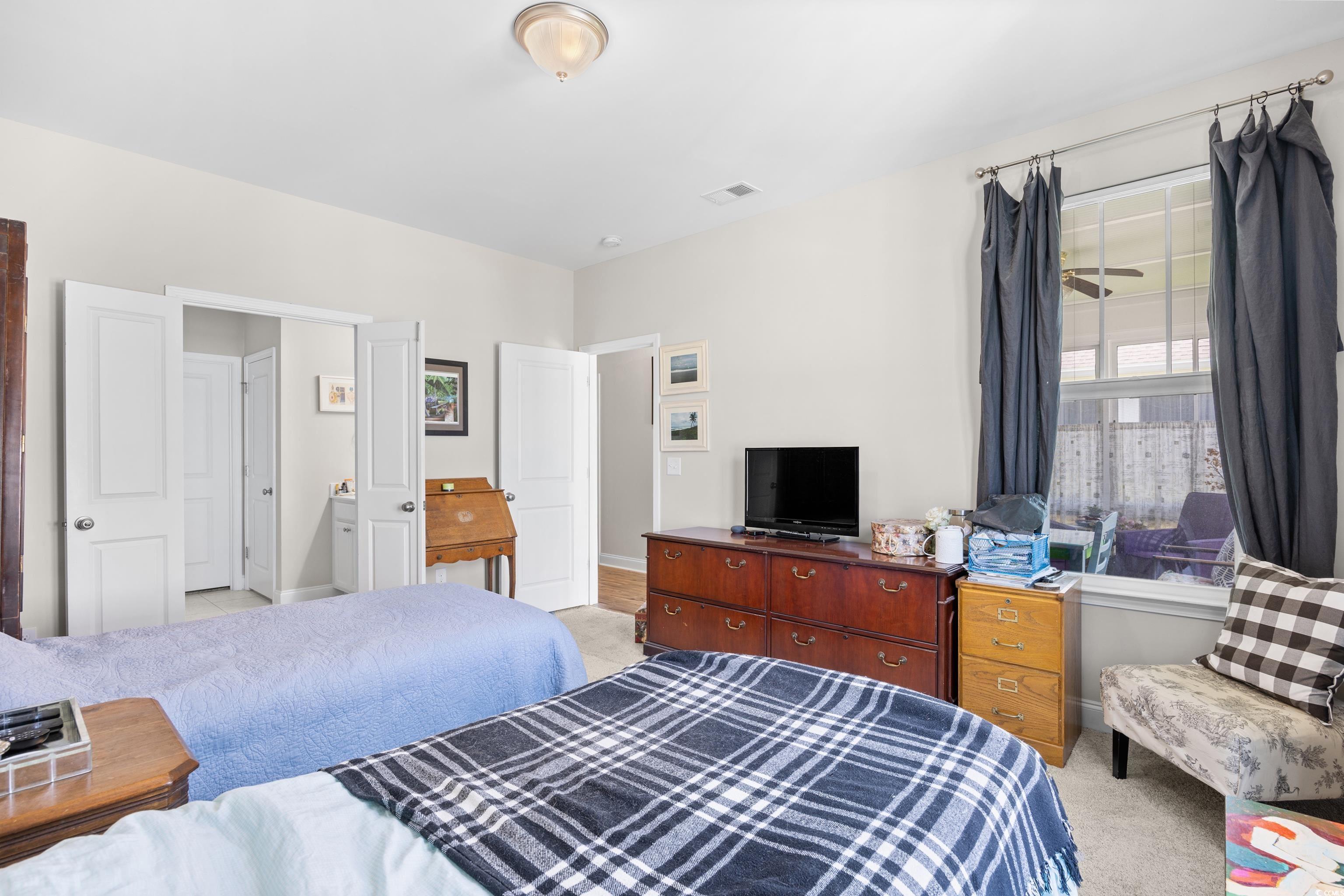 1048 Longwood Bluffs Circle