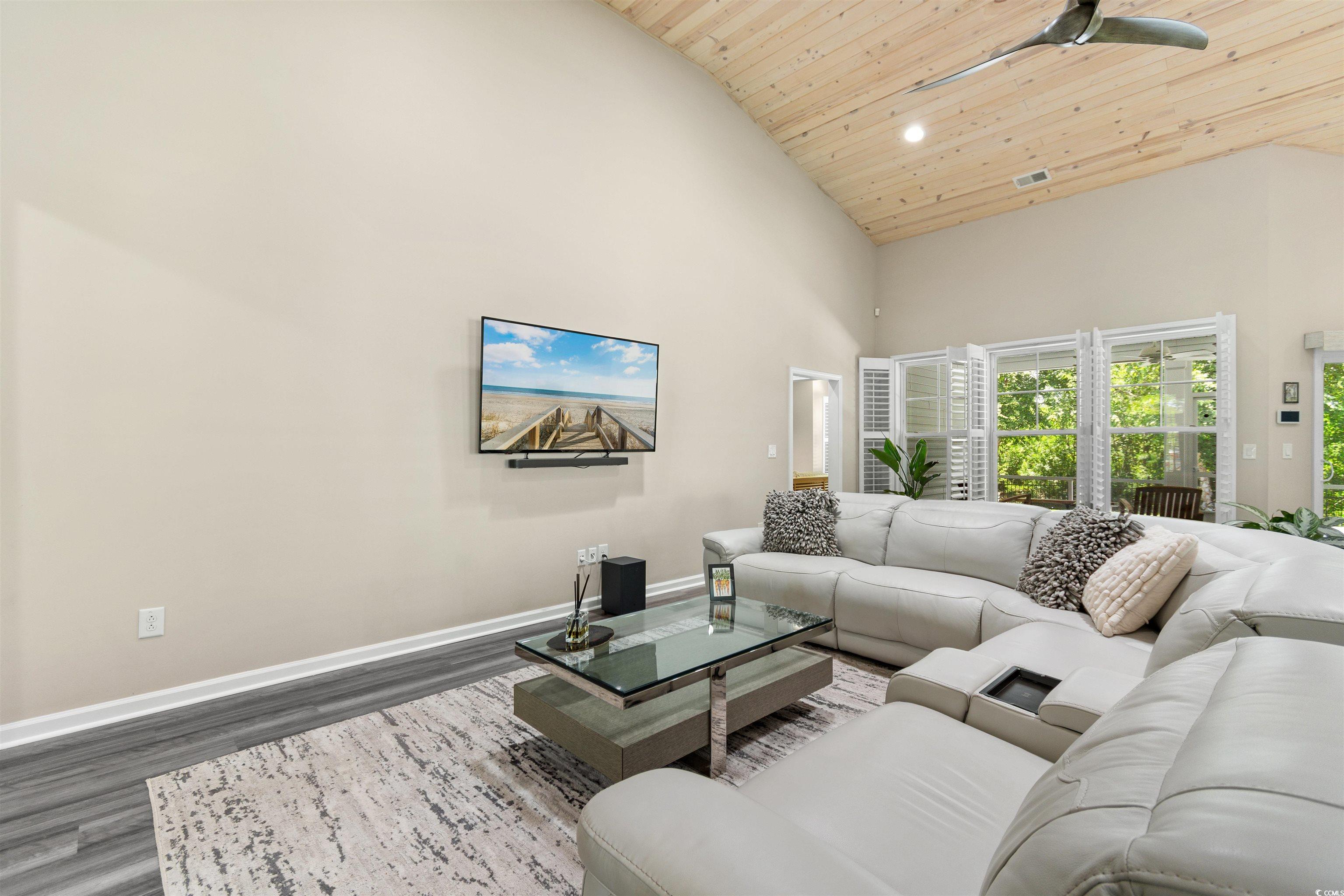 3647 Diamond Stars Way