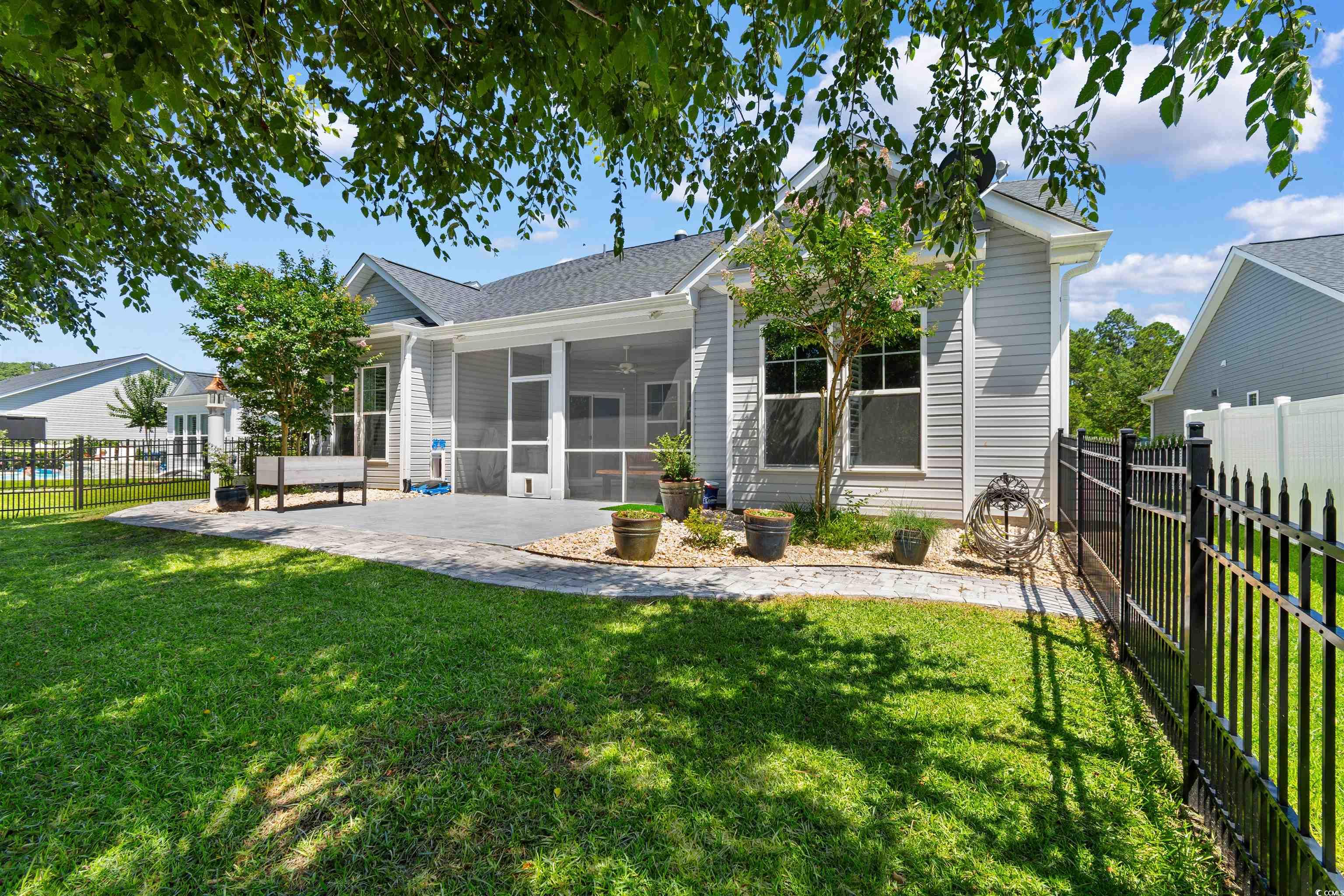 3647 Diamond Stars Way