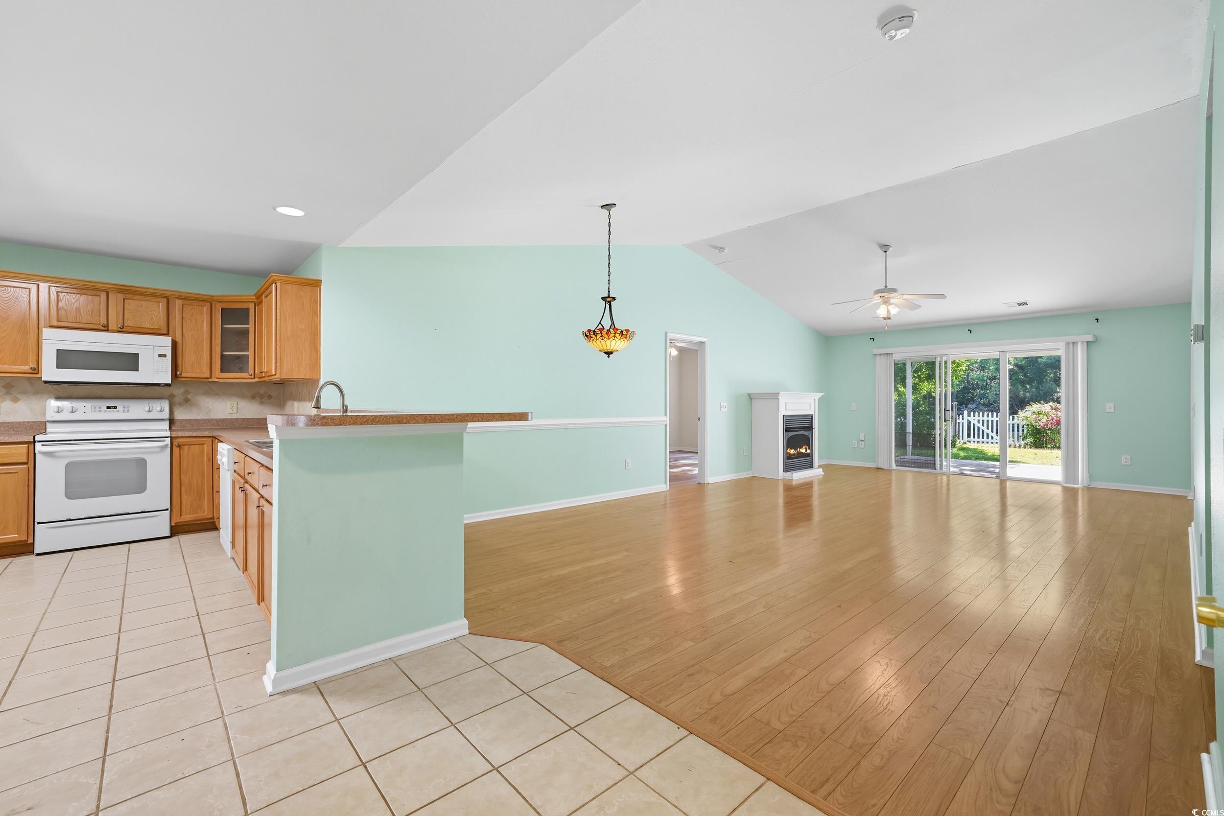 2412 Whetstone Ln.