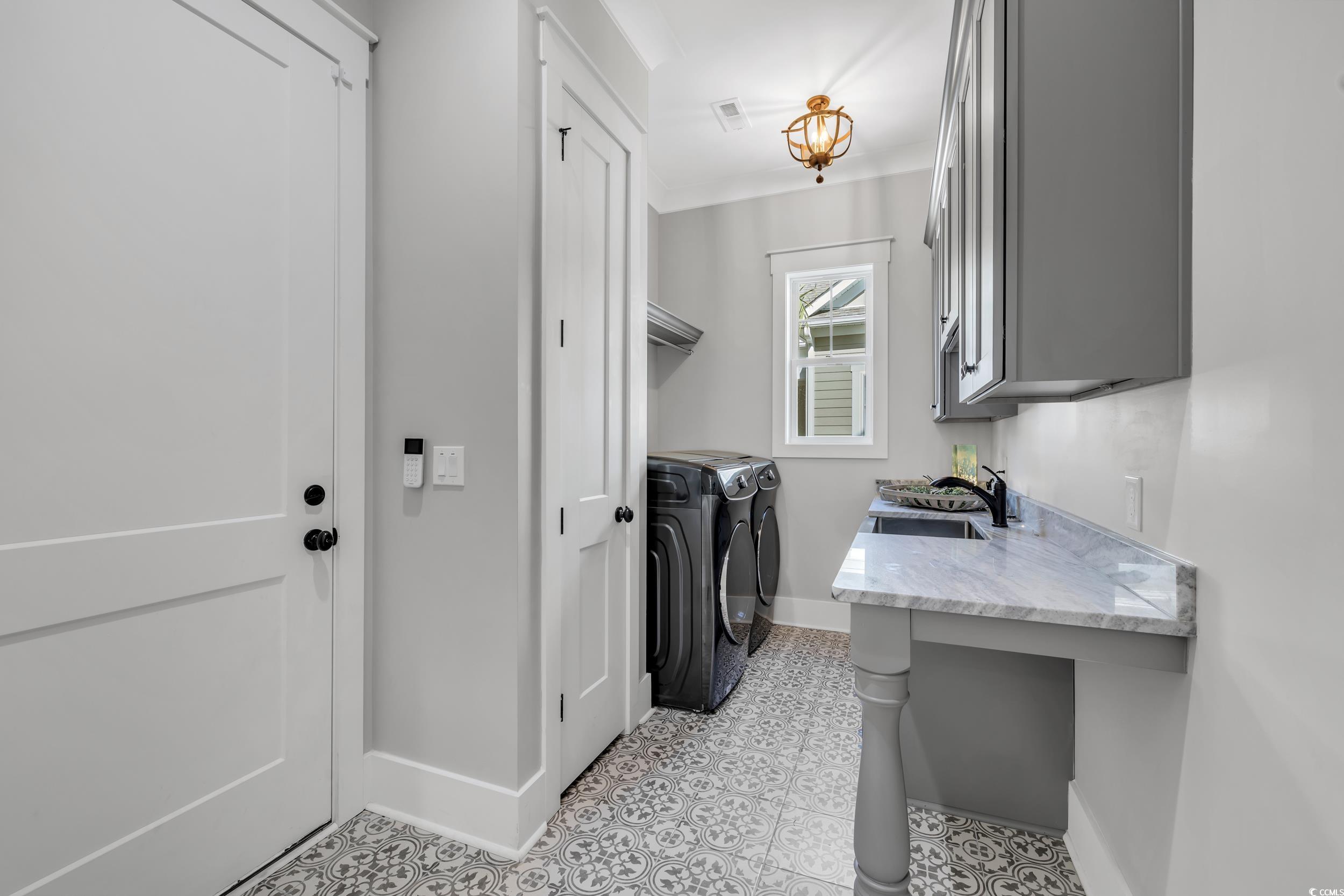 1055 Fiddlehead Way