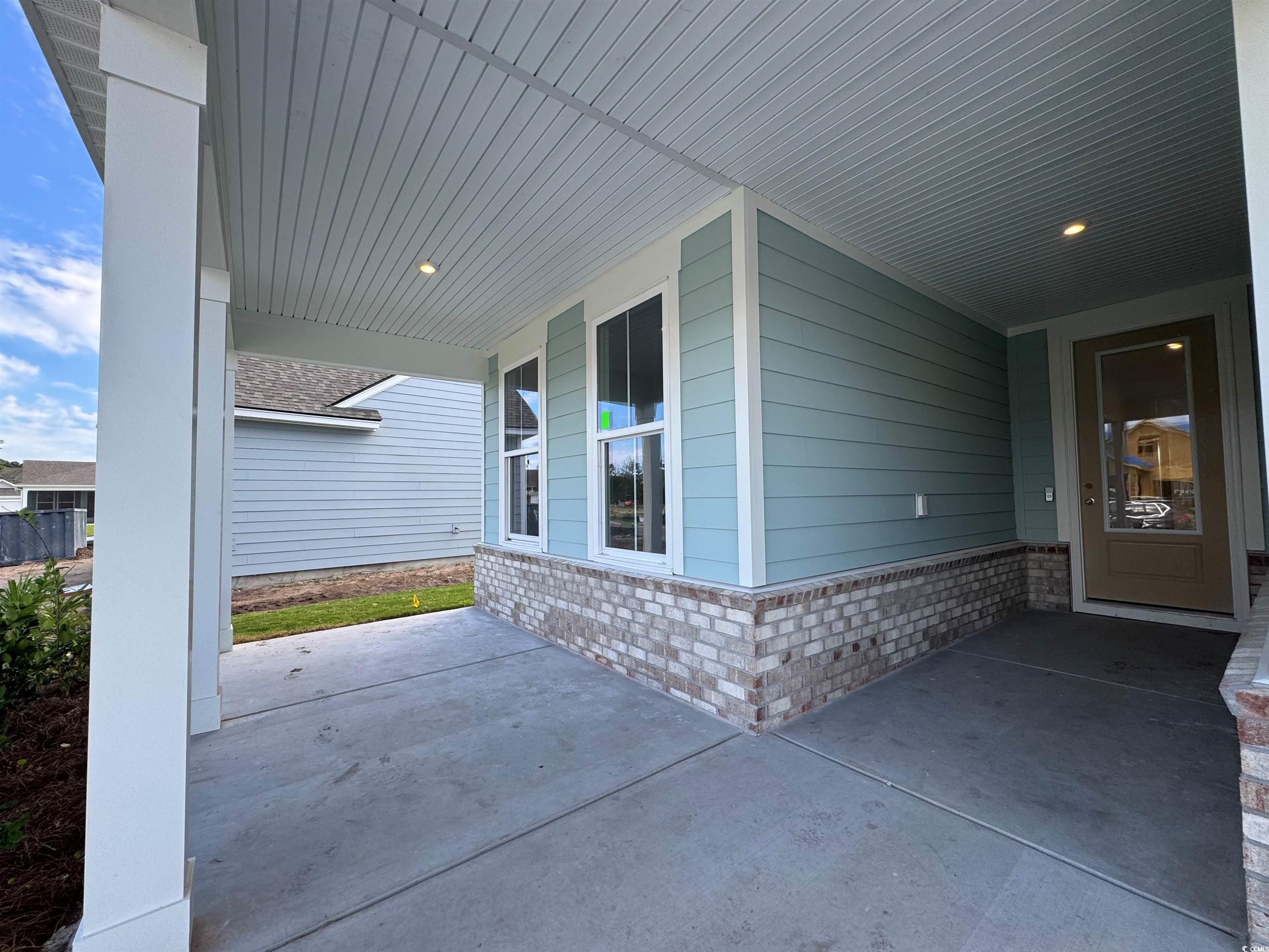 1221 Beeblossom Dr.