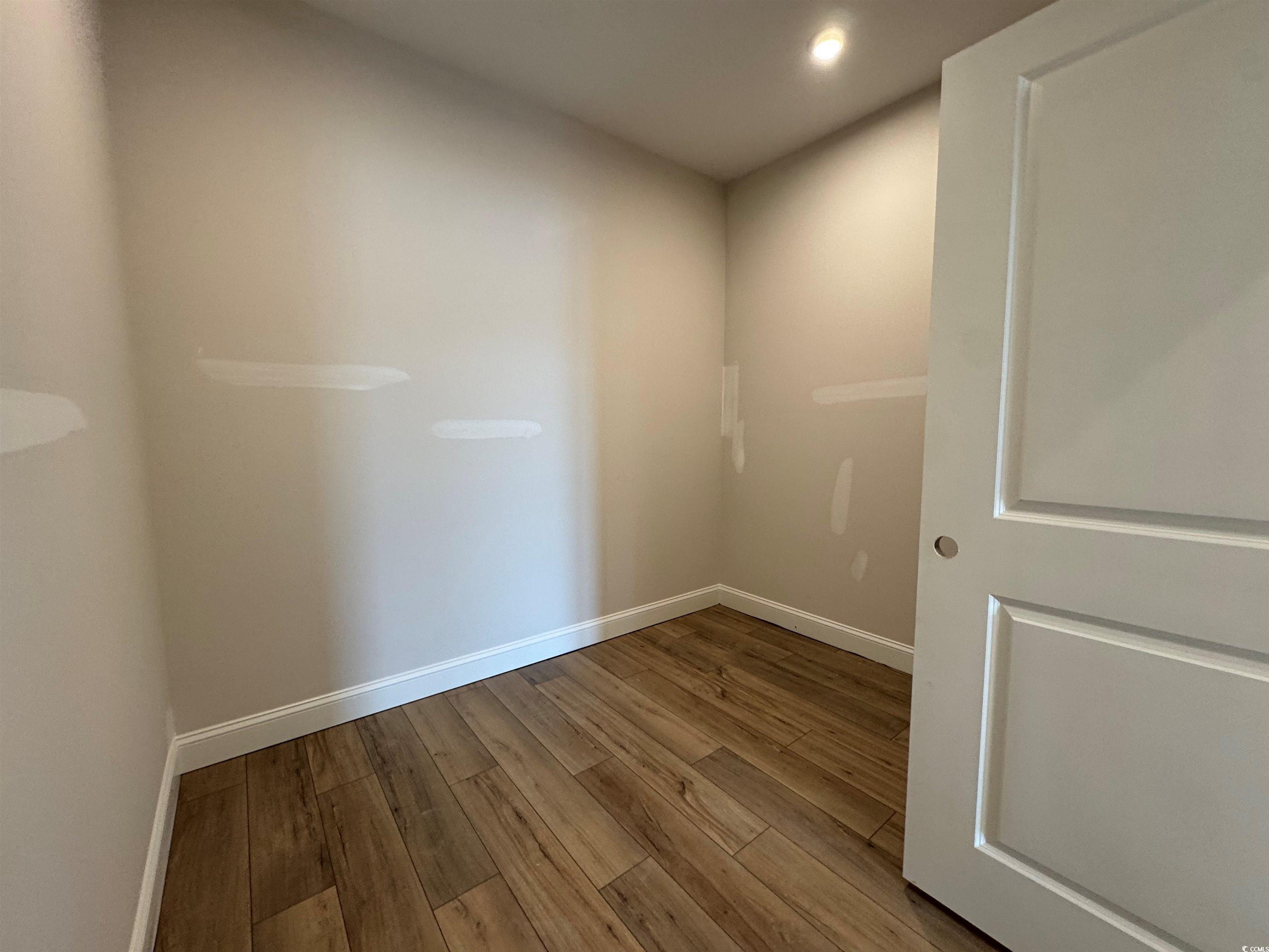 1221 Beeblossom Dr.