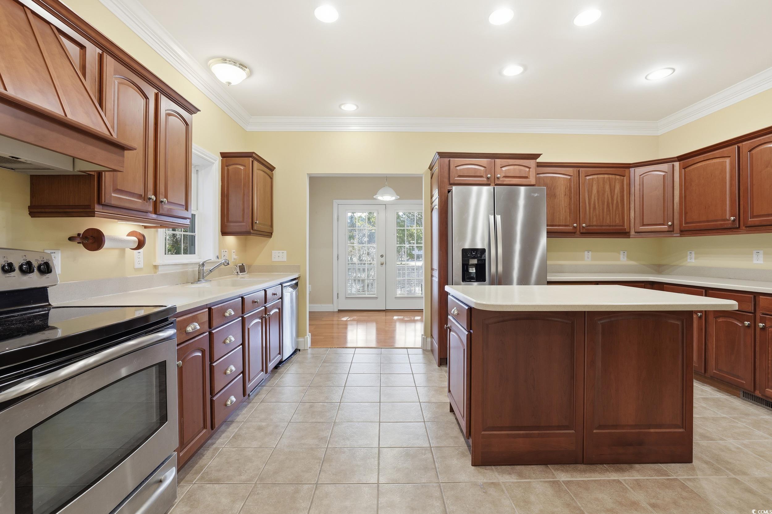 3777 Ed Smith Ave.