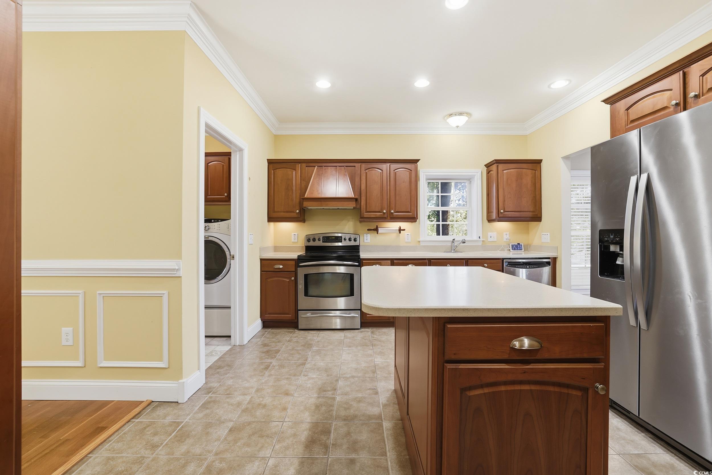 3777 Ed Smith Ave.