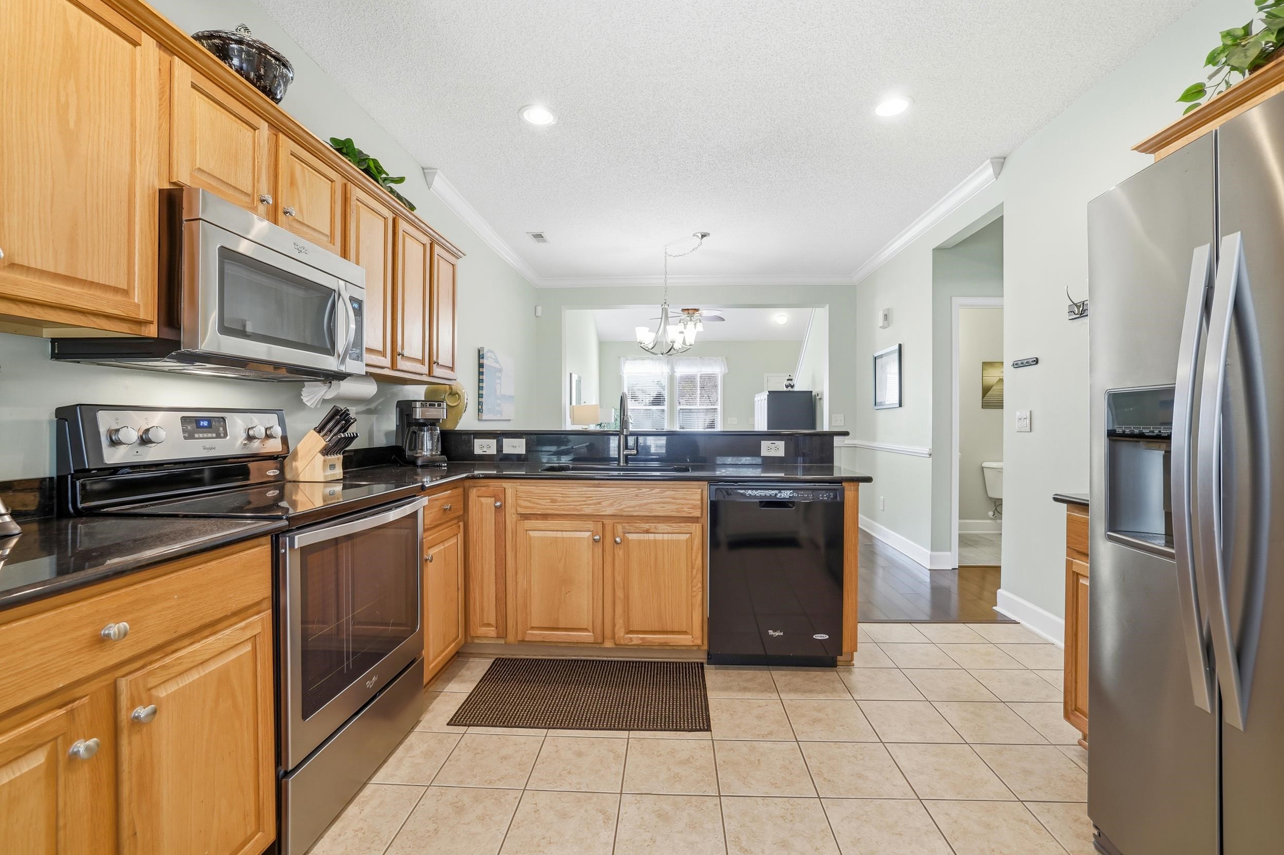 6095 Catalina Dr. Unit: 2814