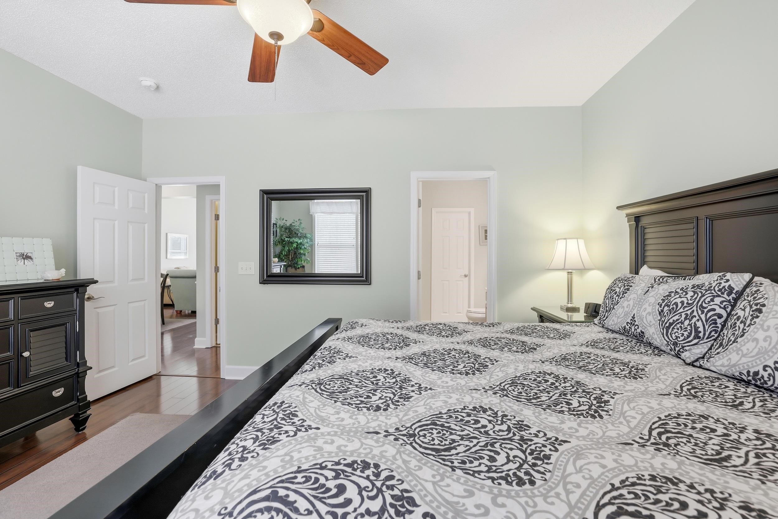 6095 Catalina Dr. Unit: 2814