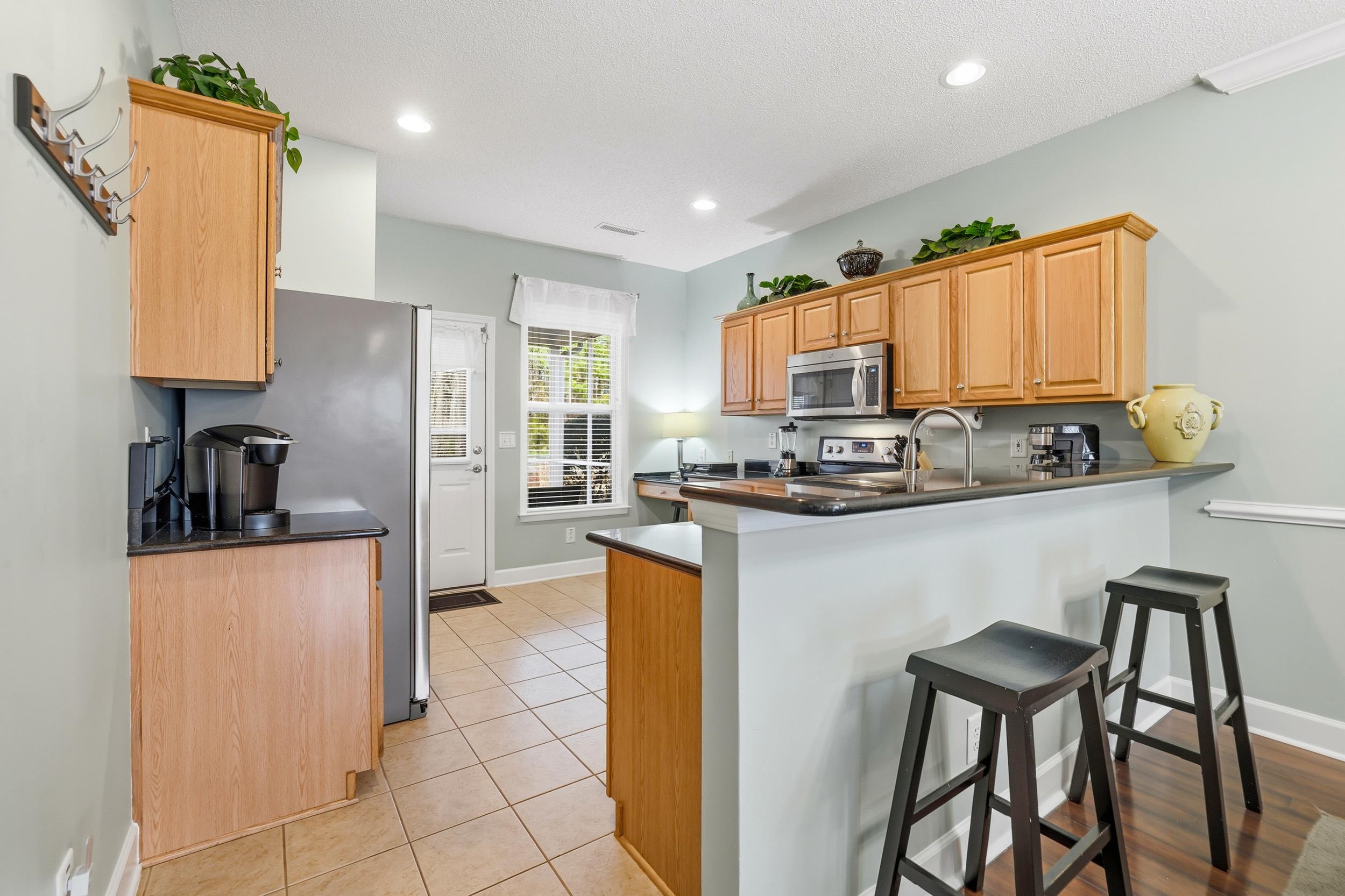 6095 Catalina Dr. Unit: 2814