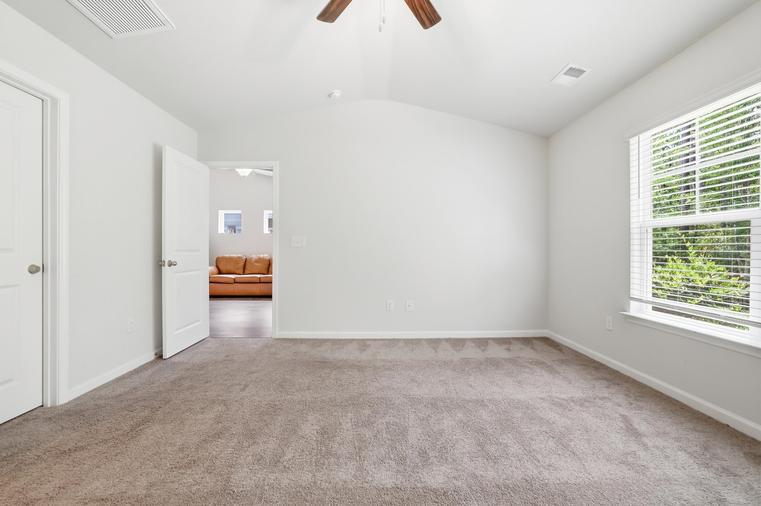 1412 Jardine Loop
