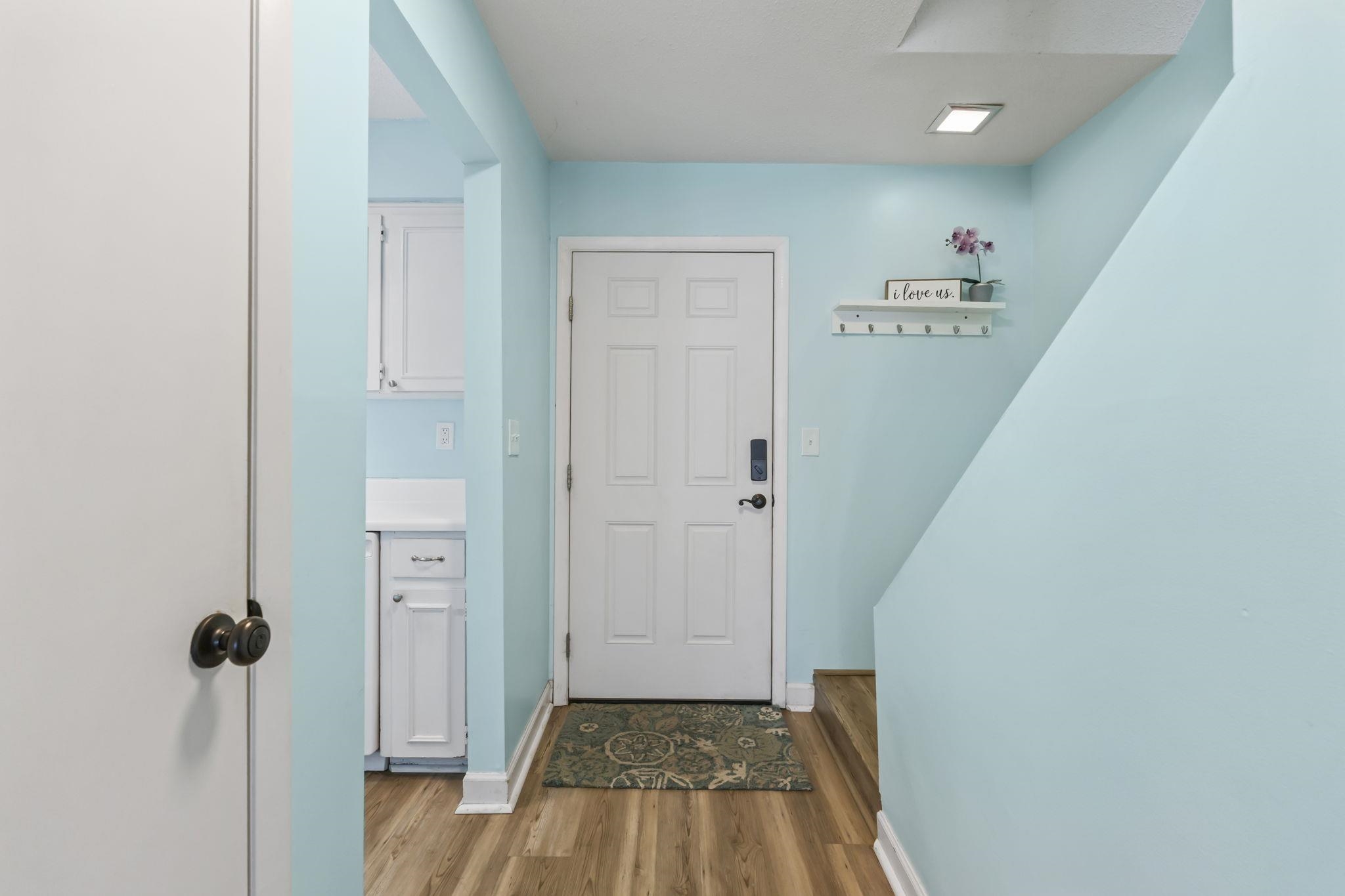 932 Villa Dr. Unit: 932