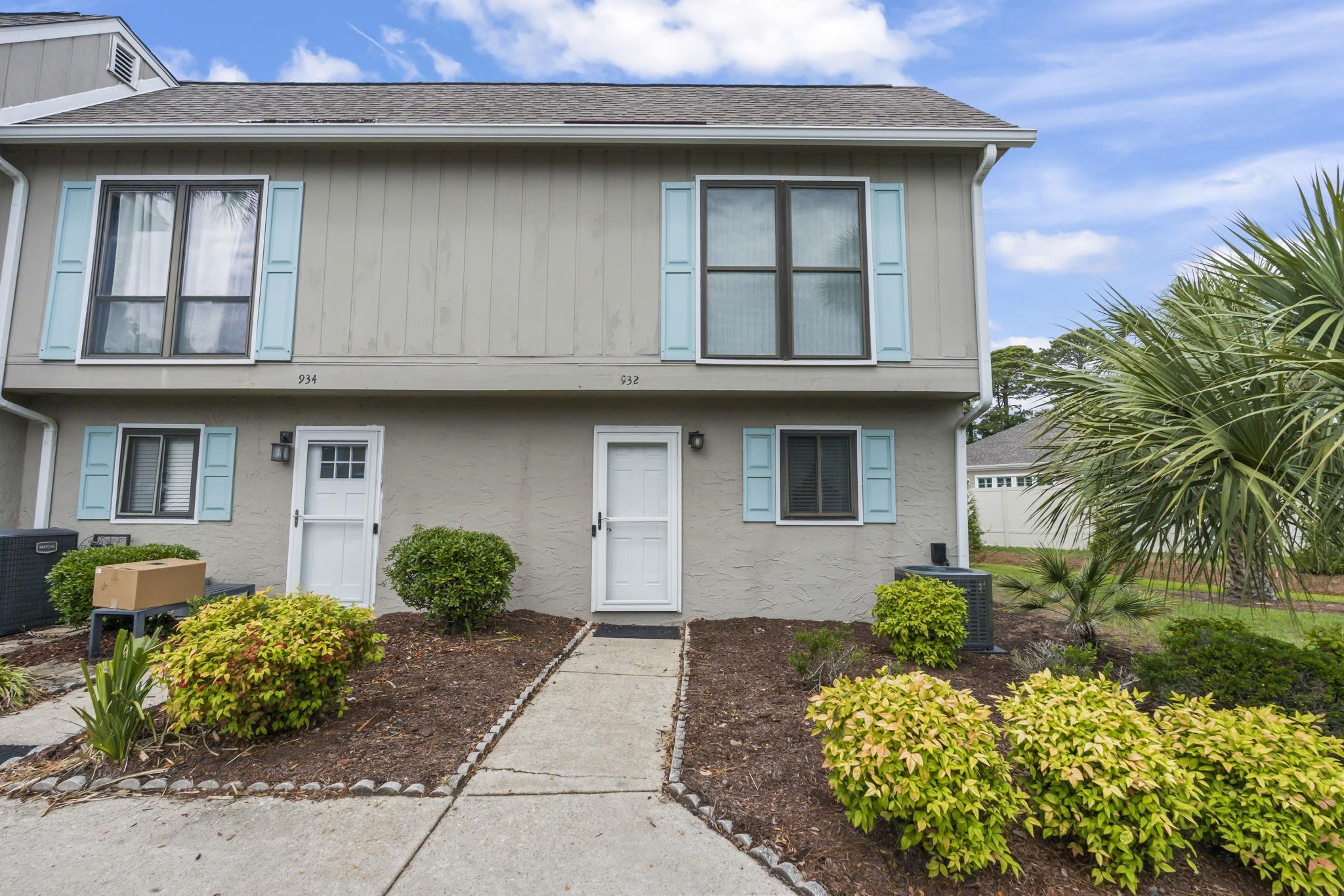 932 Villa Dr. Unit: 932