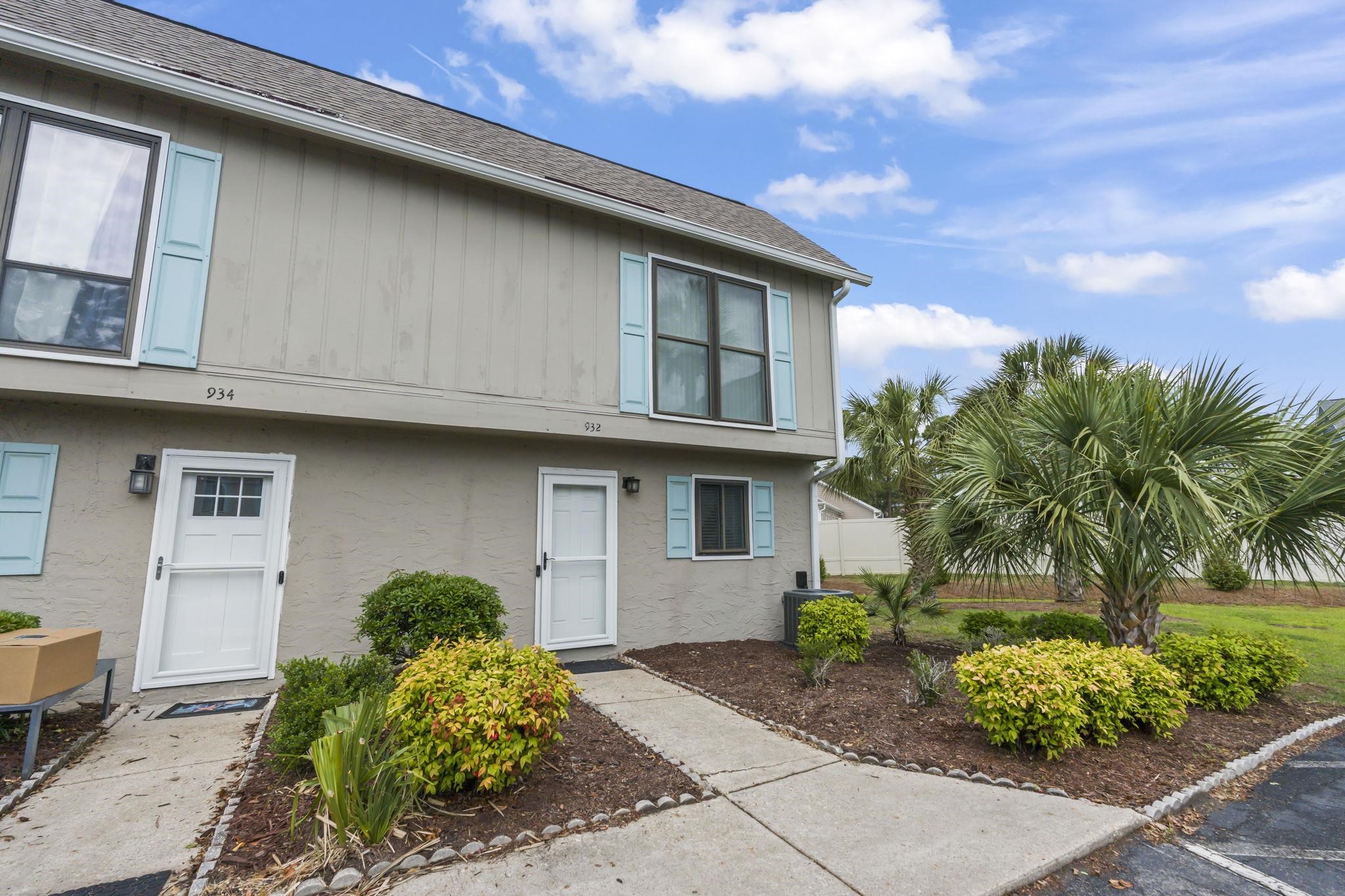 932 Villa Dr. Unit: 932