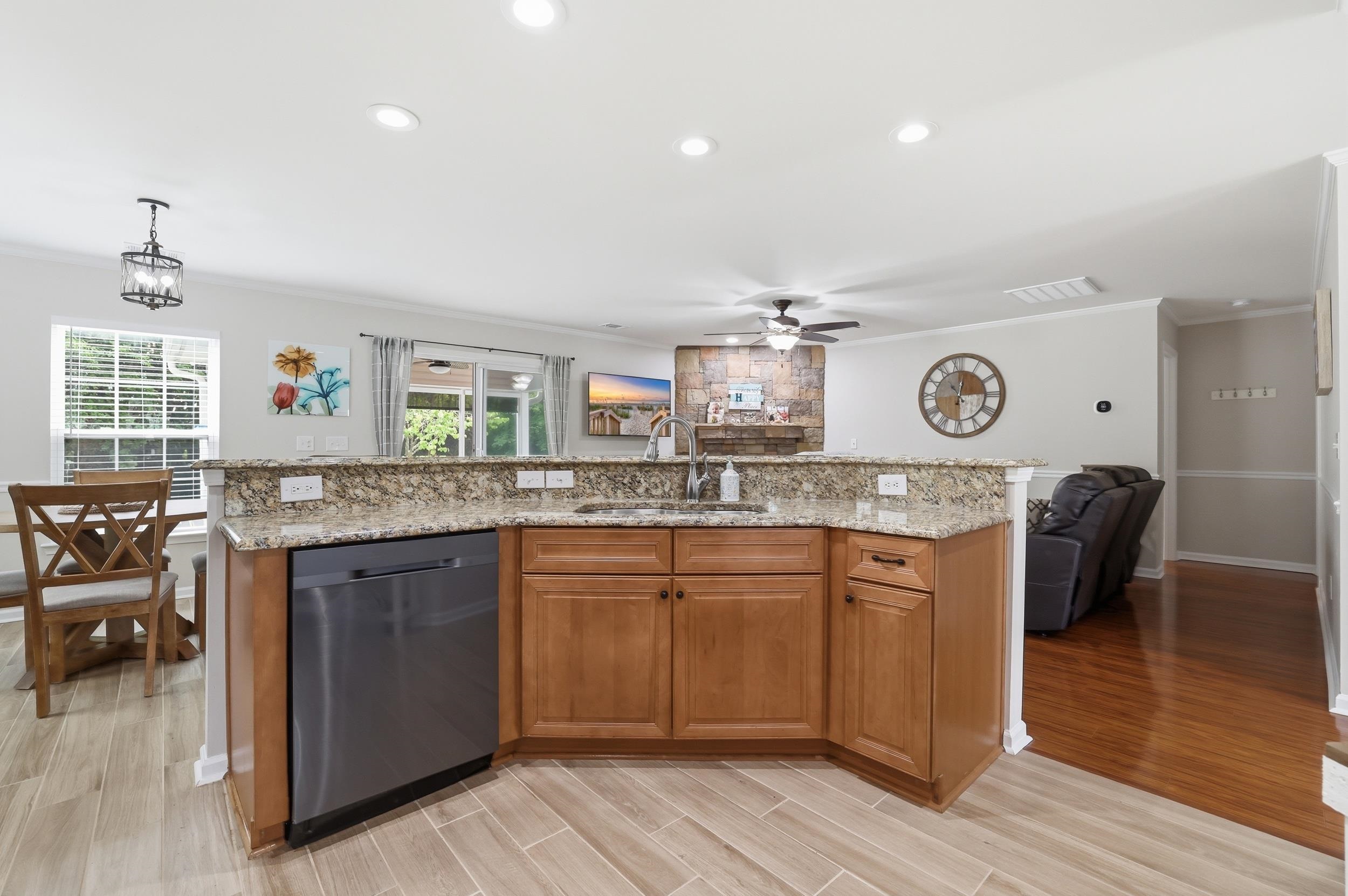 5103 Weatherwood Dr.