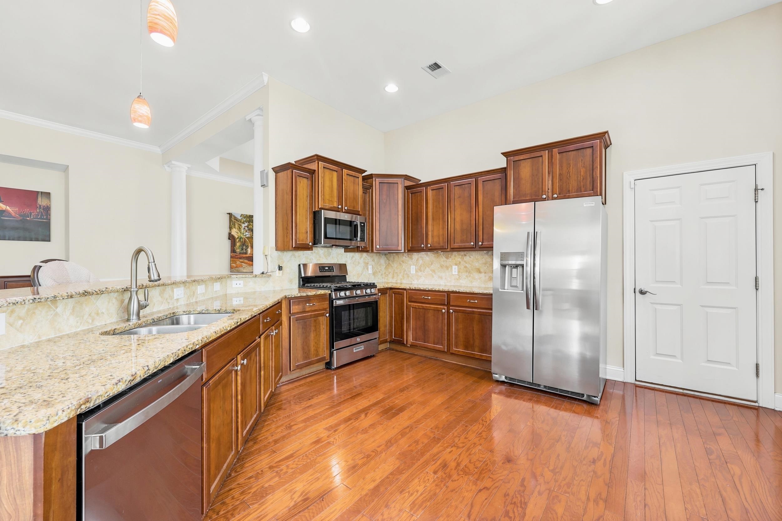 1405 Surfwatch Dr.