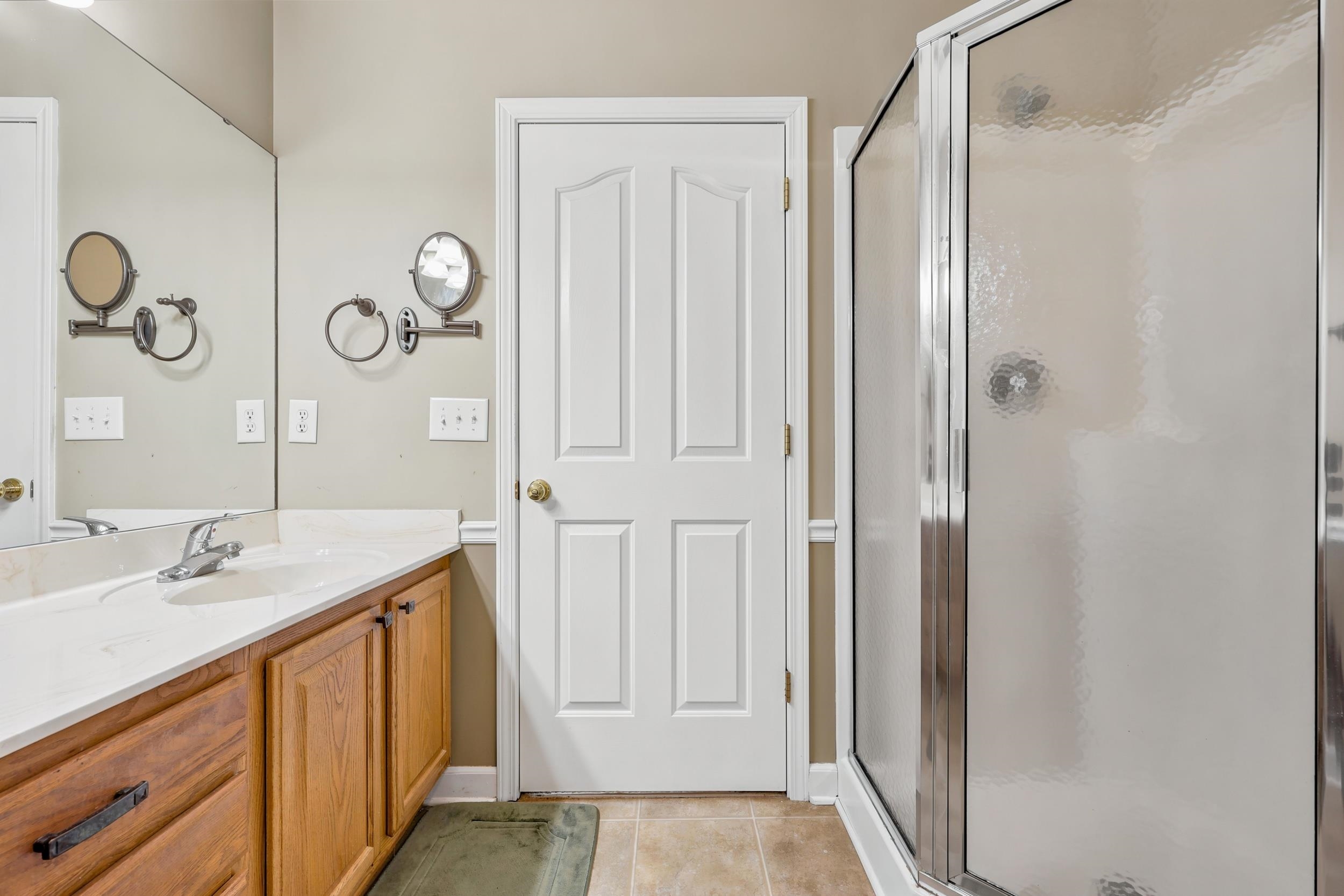 120 Ashworth Dr.