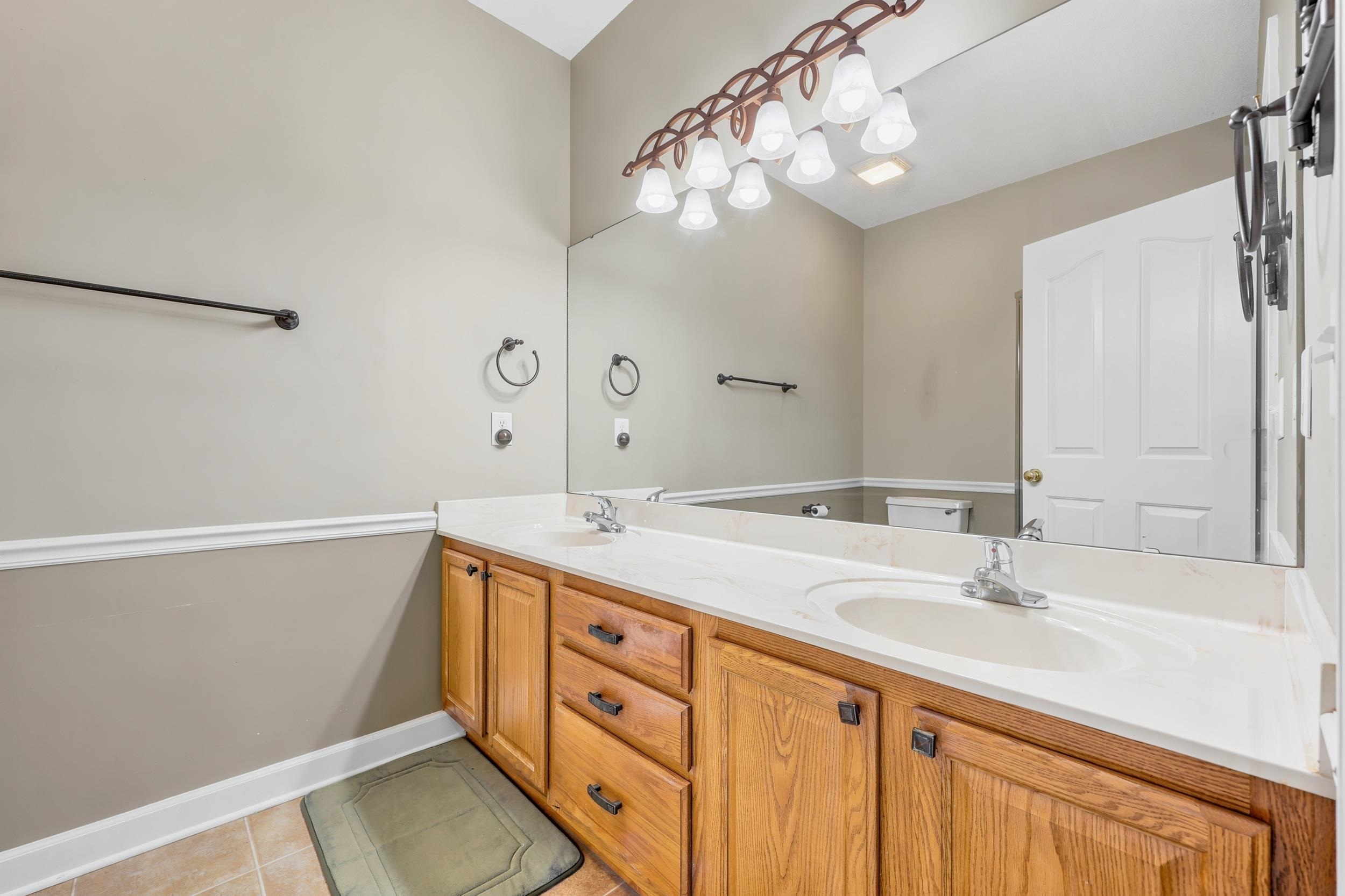 120 Ashworth Dr.