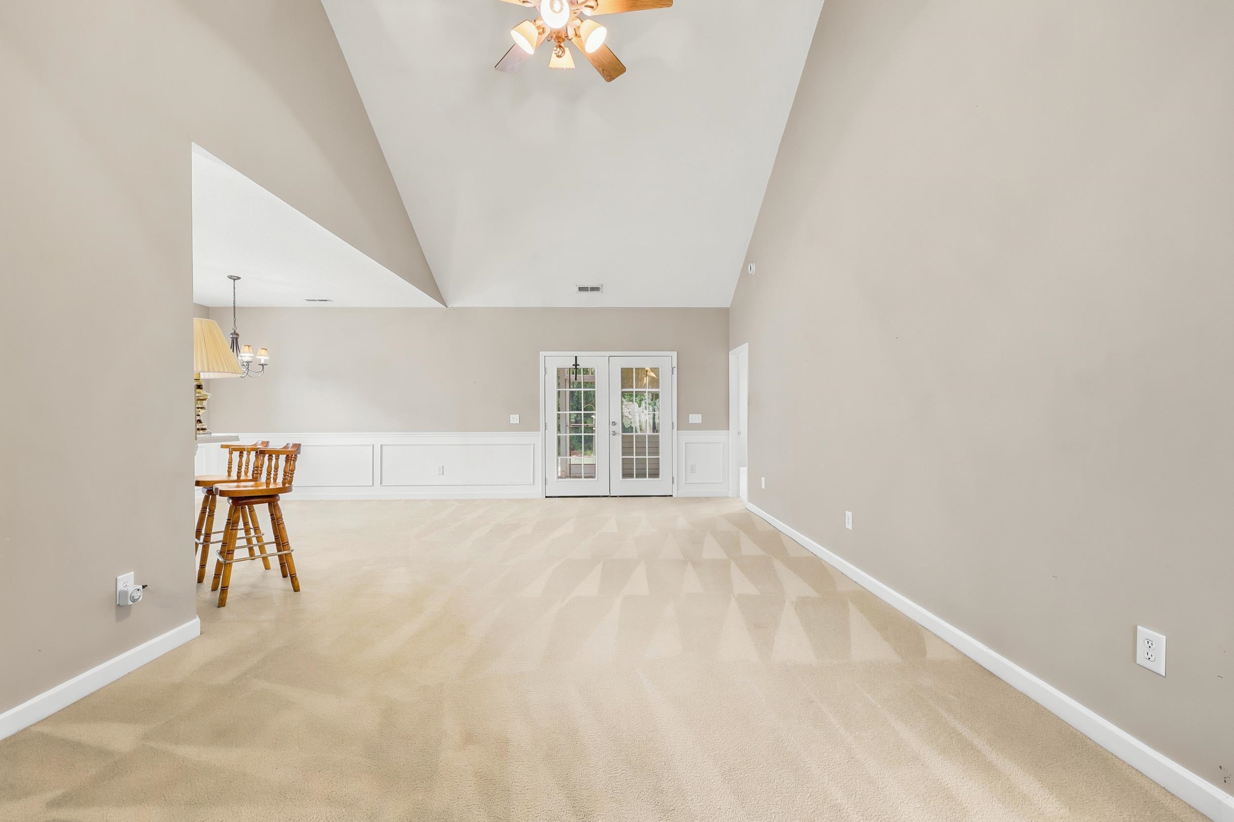 120 Ashworth Dr.