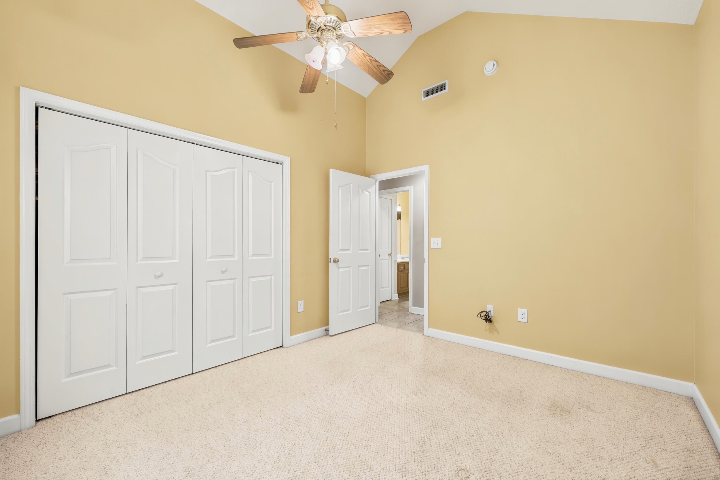 120 Ashworth Dr.