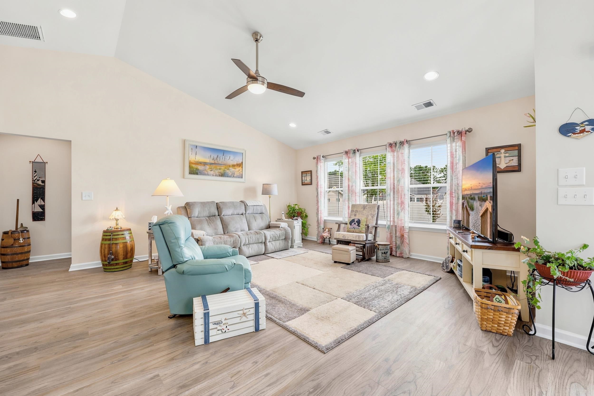 3830 Park Pointe Ave.