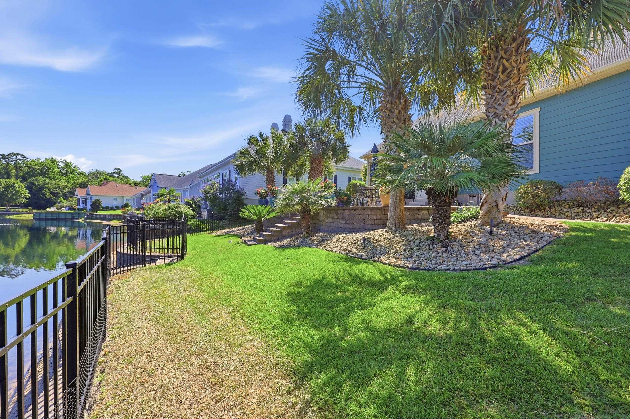 1601 East Island Dr.