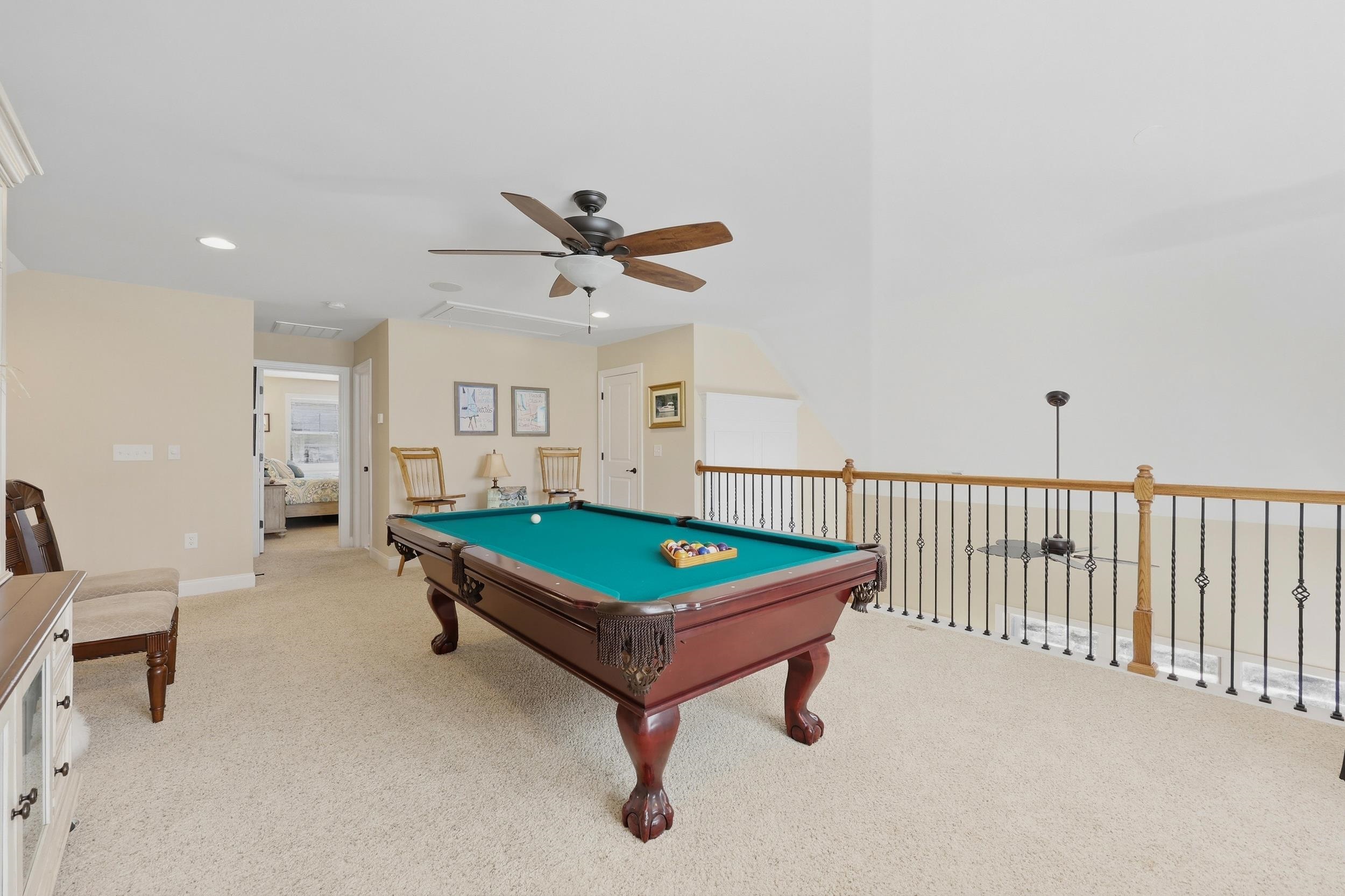 1601 East Island Dr.