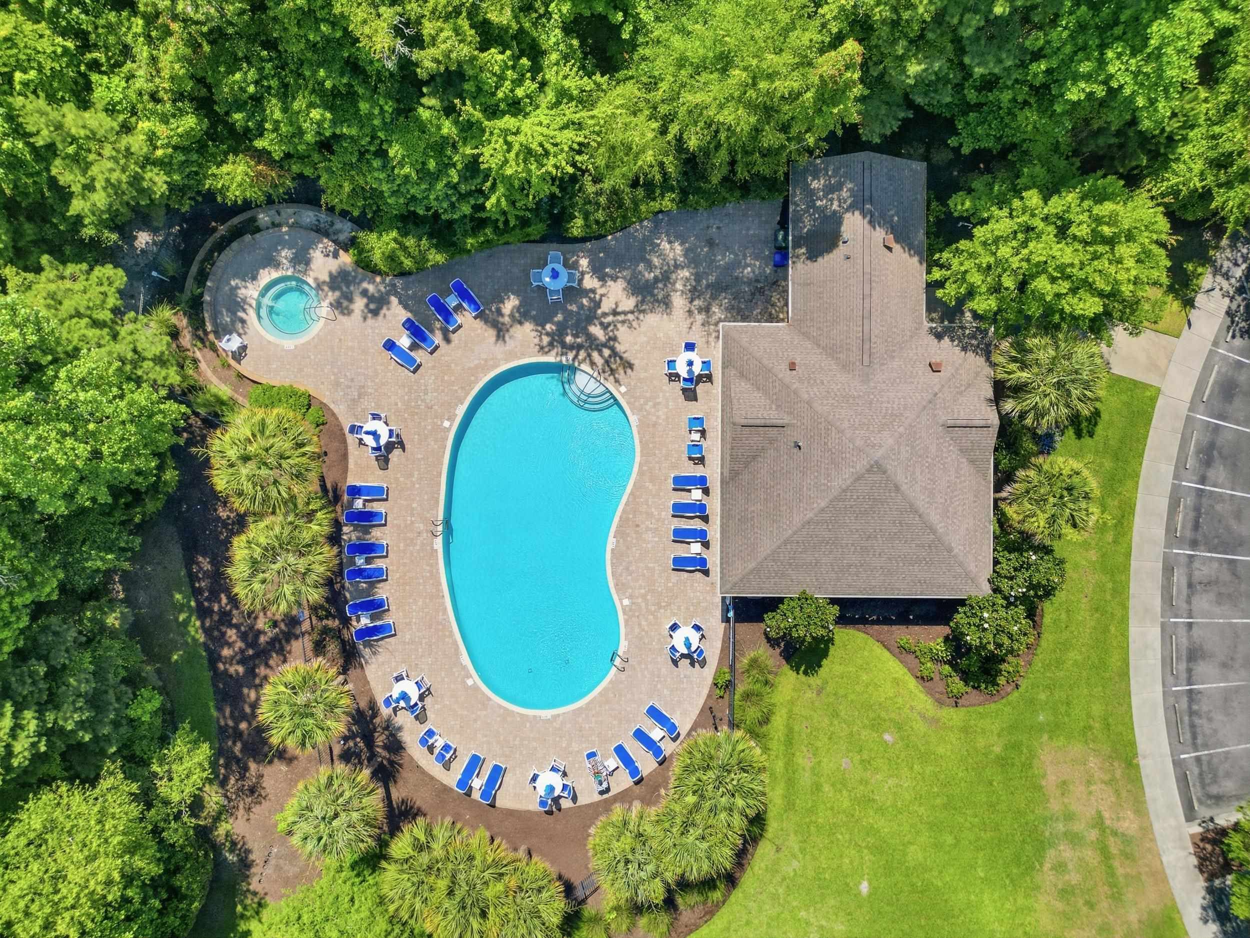 1601 East Island Dr.