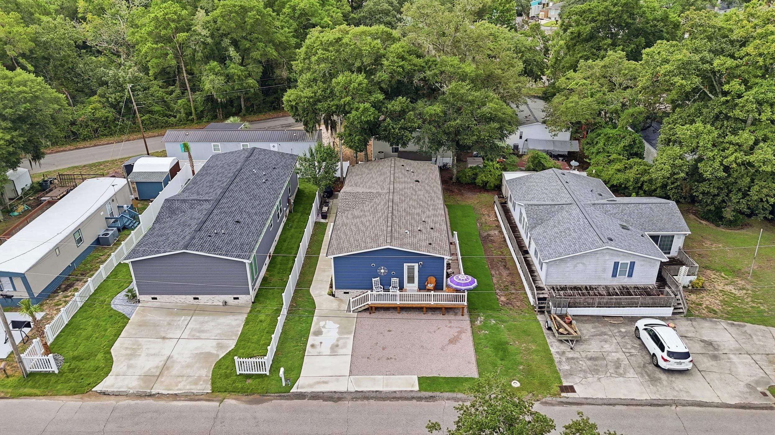 2420 Hilburn St.