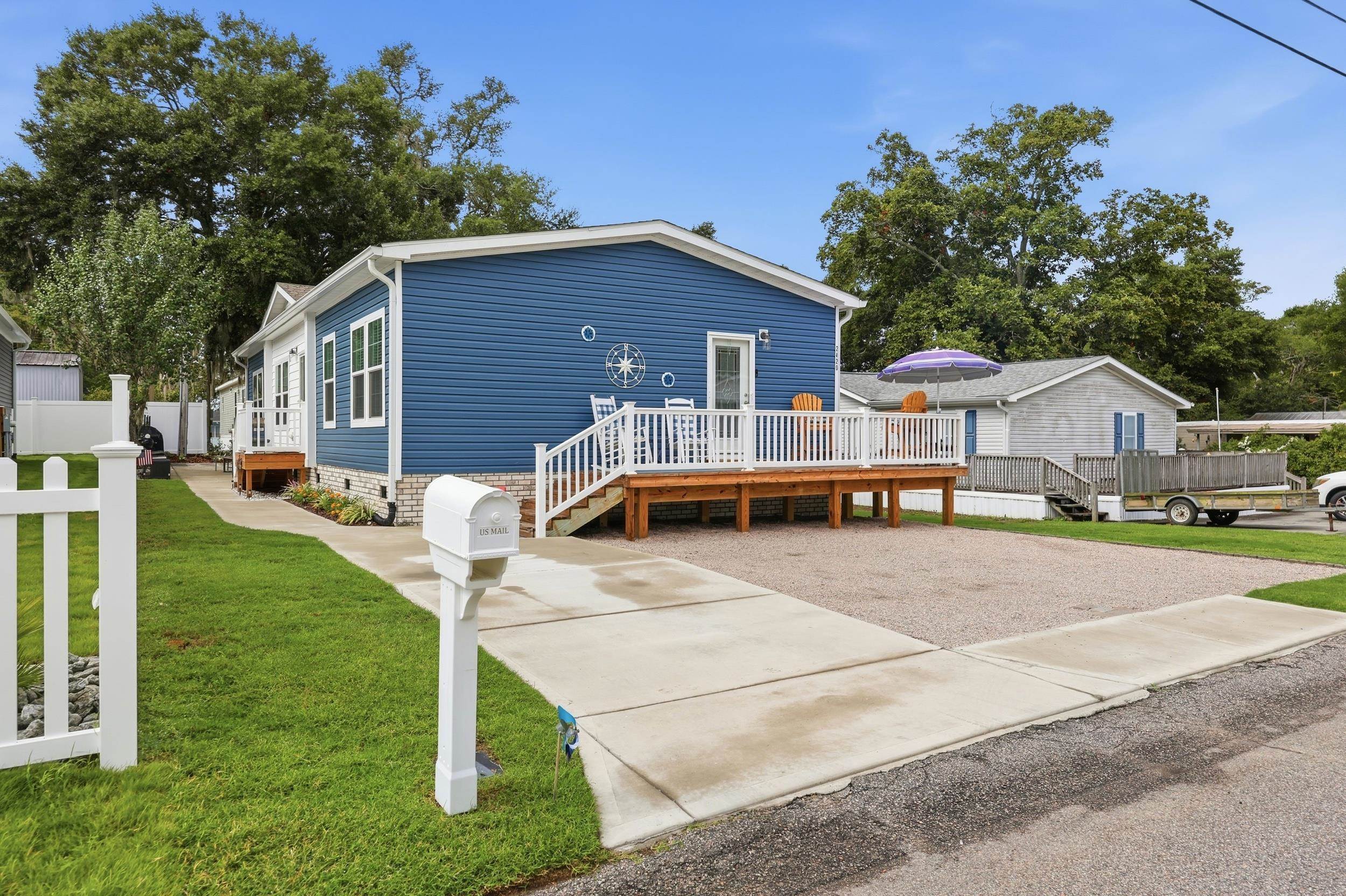 2420 Hilburn St.