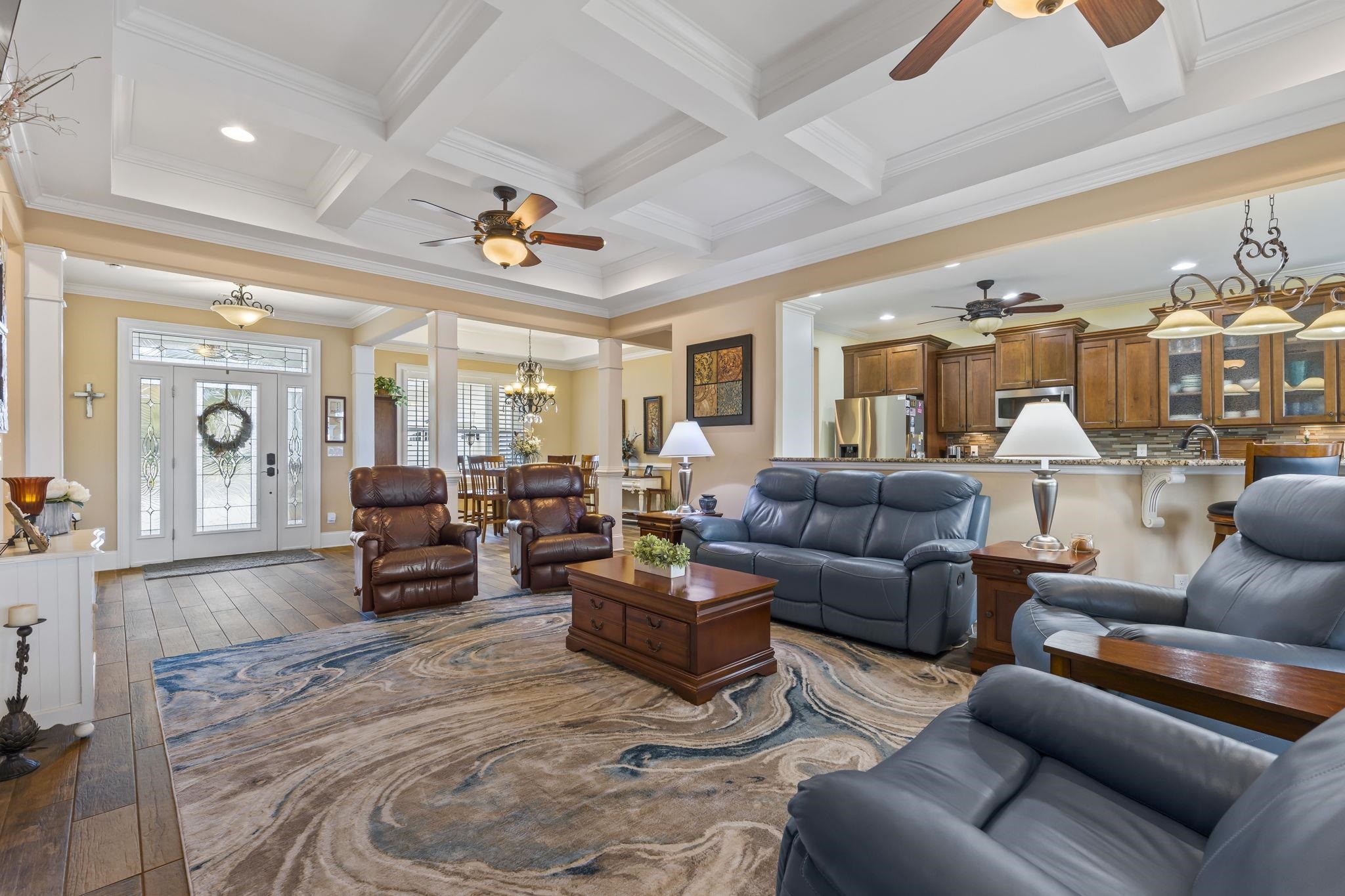 1703 East Island Dr.
