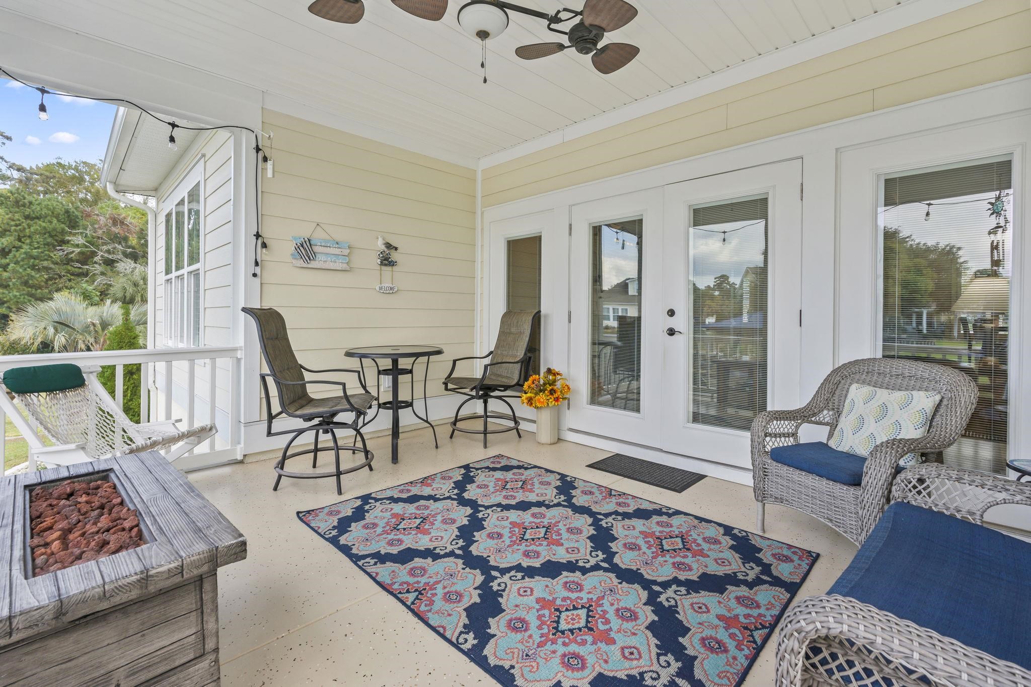 1703 East Island Dr.