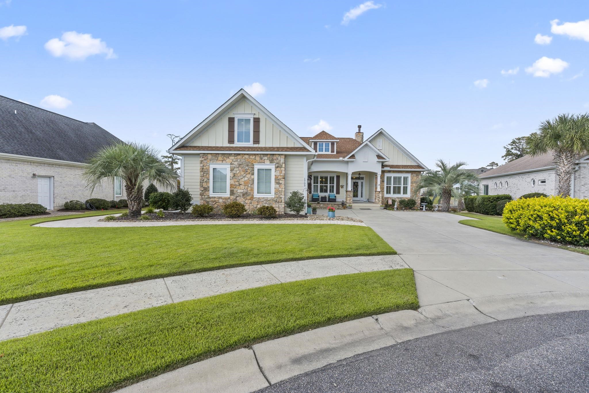 1703 East Island Dr.