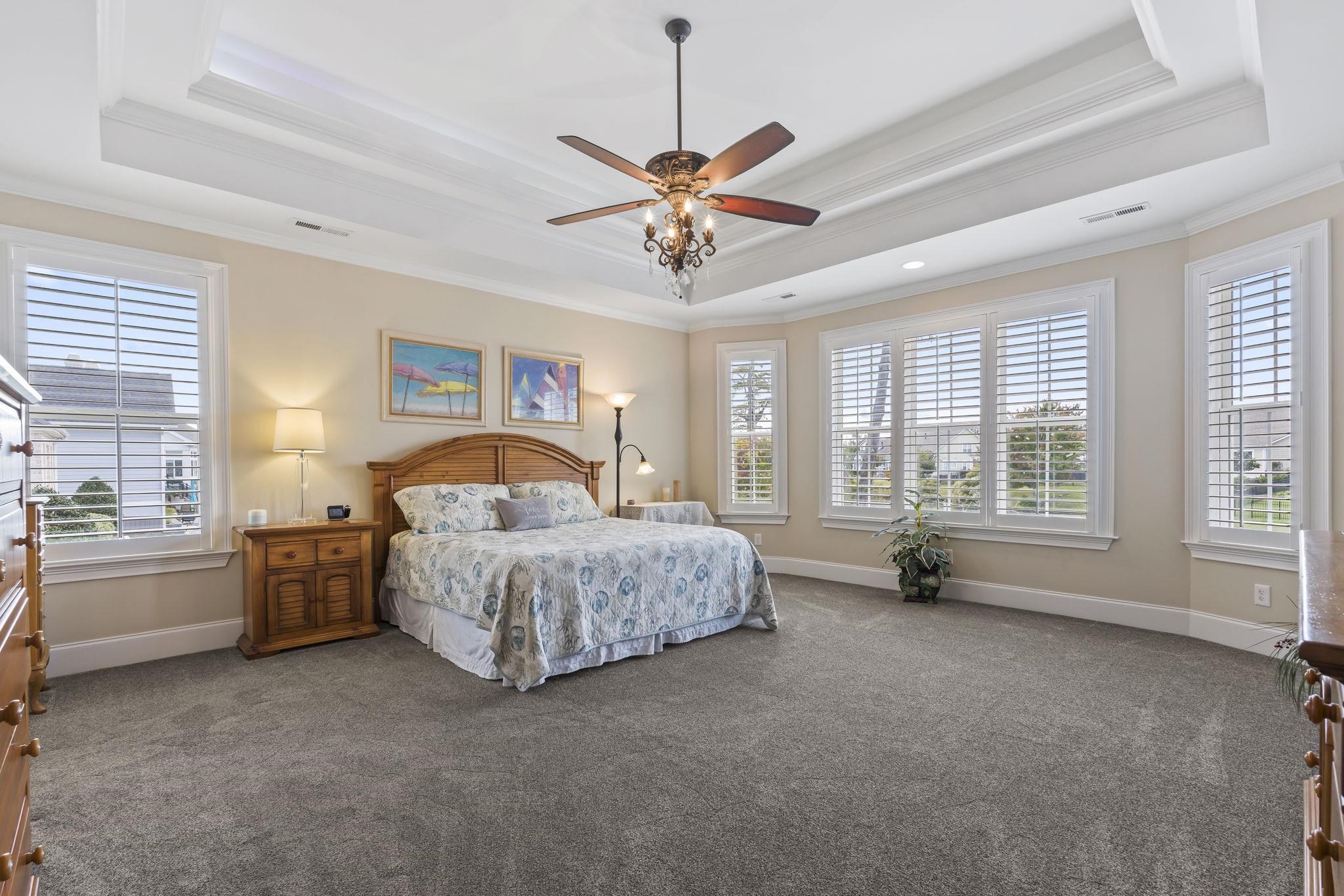 1703 East Island Dr.