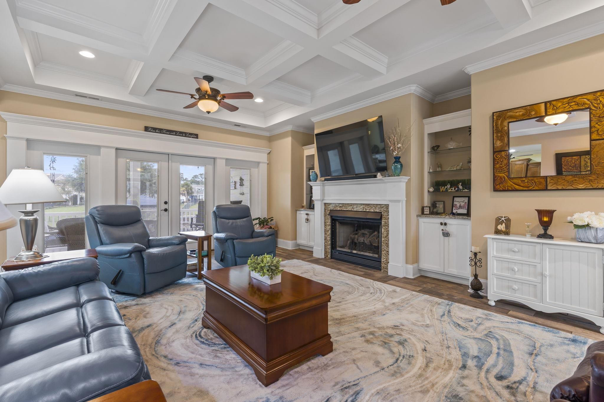 1703 East Island Dr.