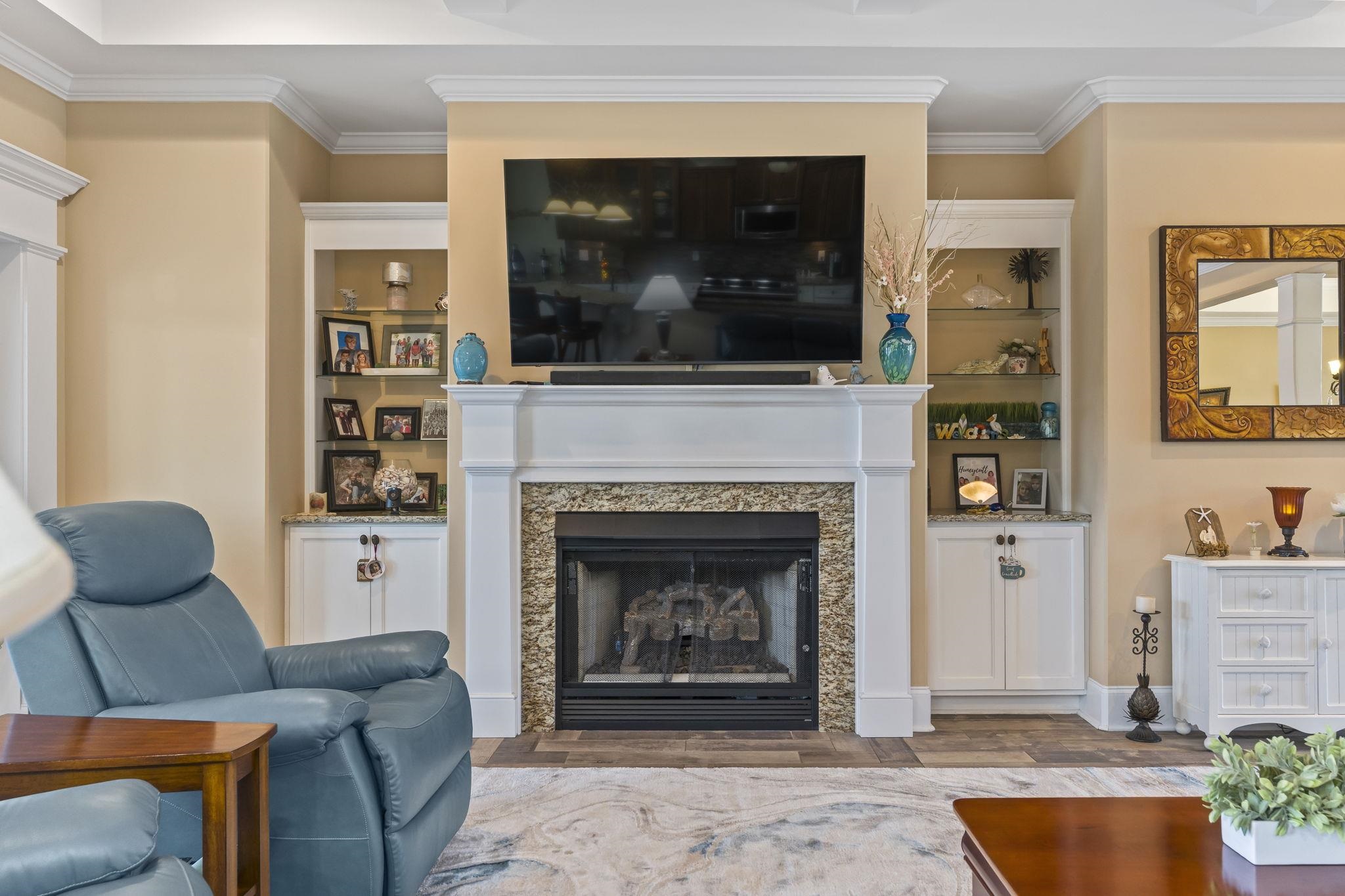 1703 East Island Dr.