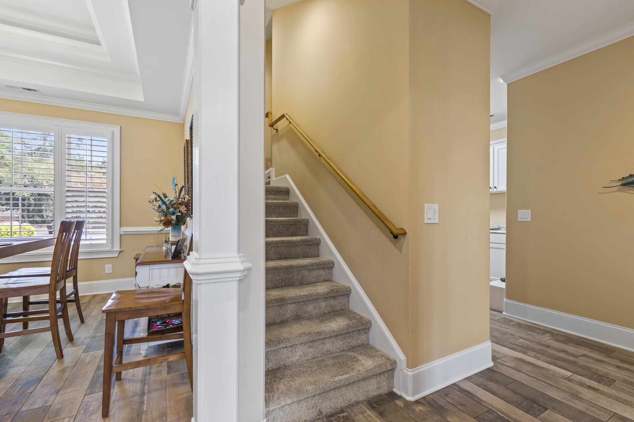 1703 East Island Dr.