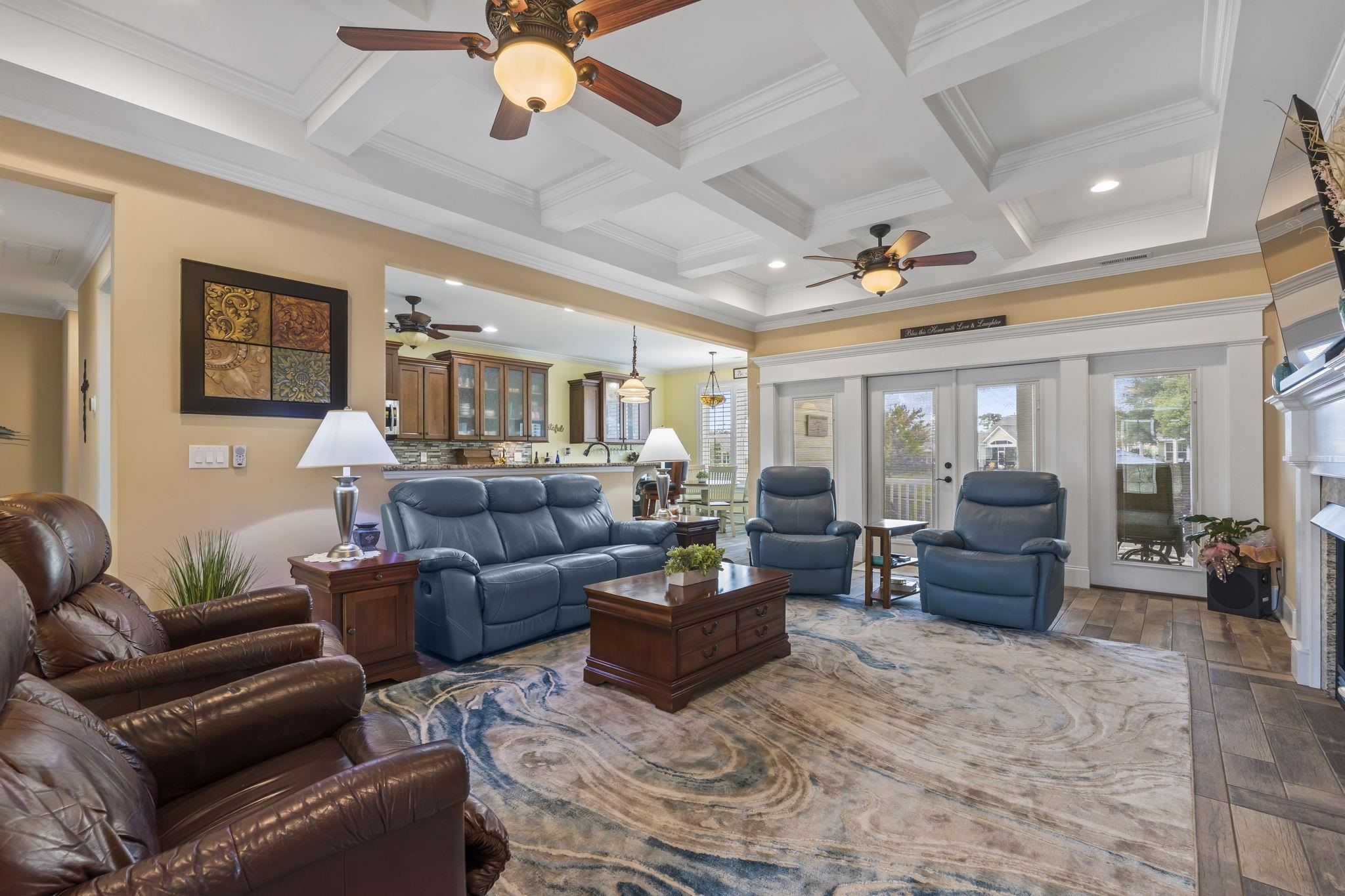 1703 East Island Dr.