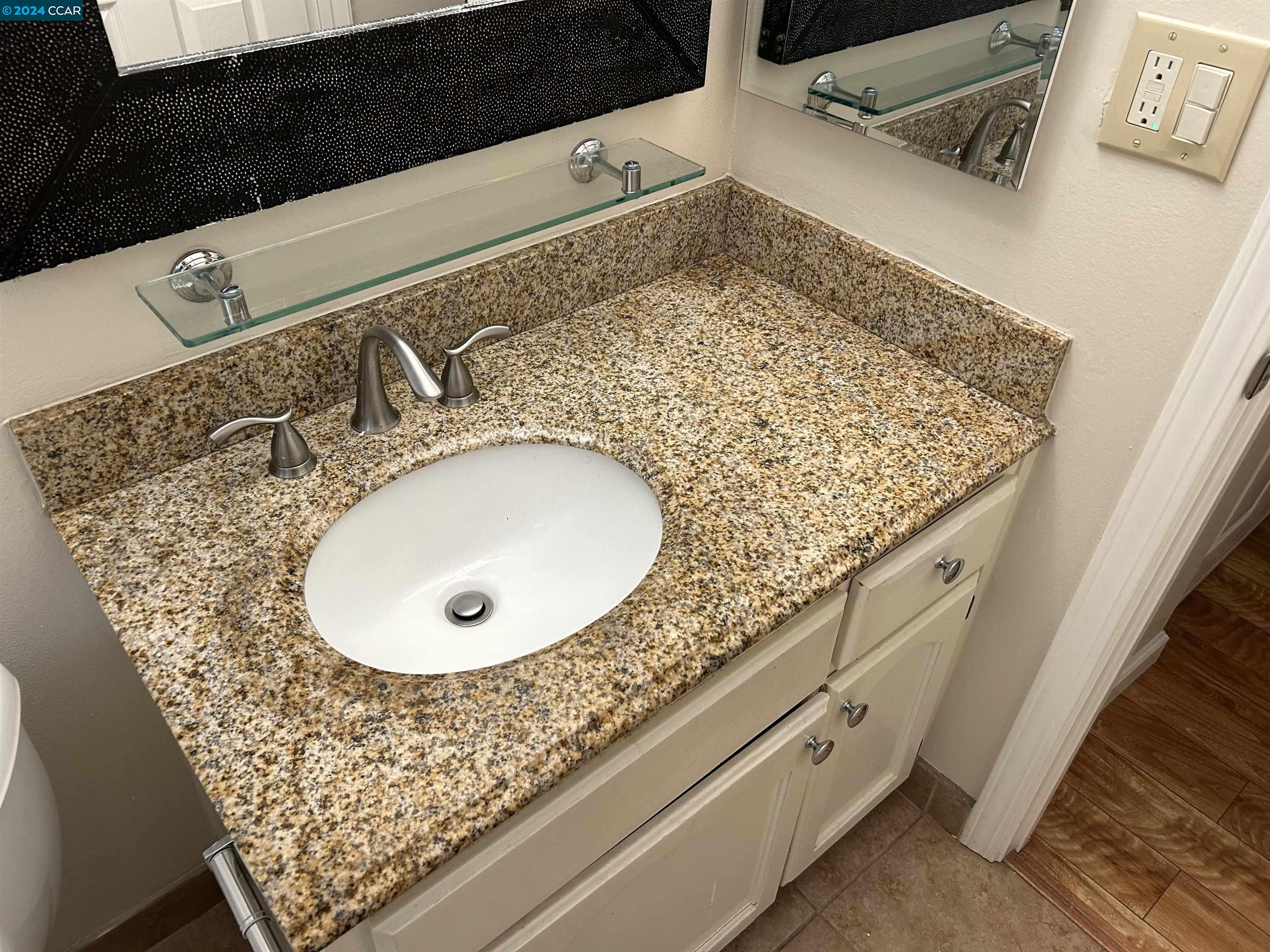 1241 Homestead Ave # 213