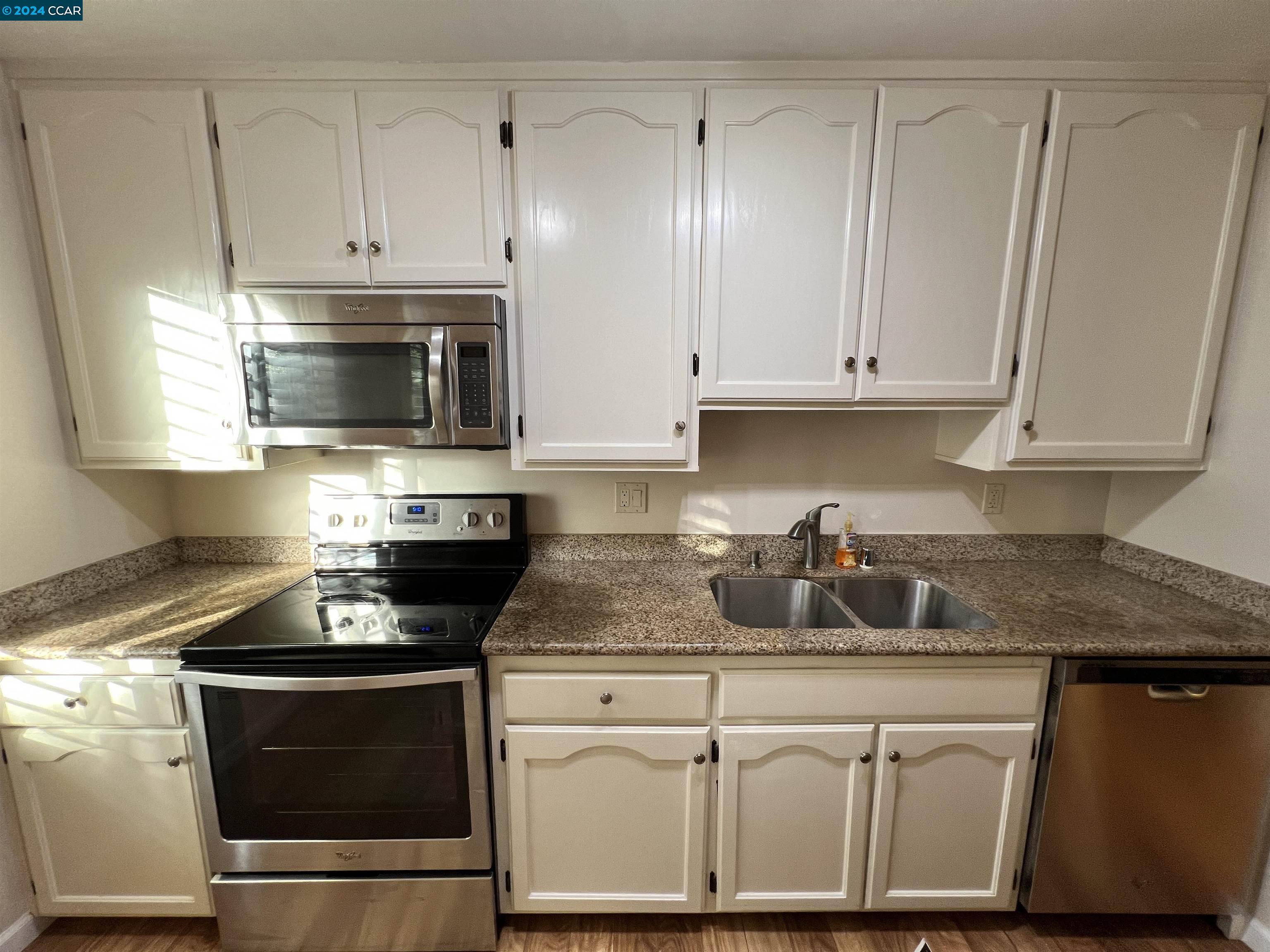 1241 Homestead Ave # 213