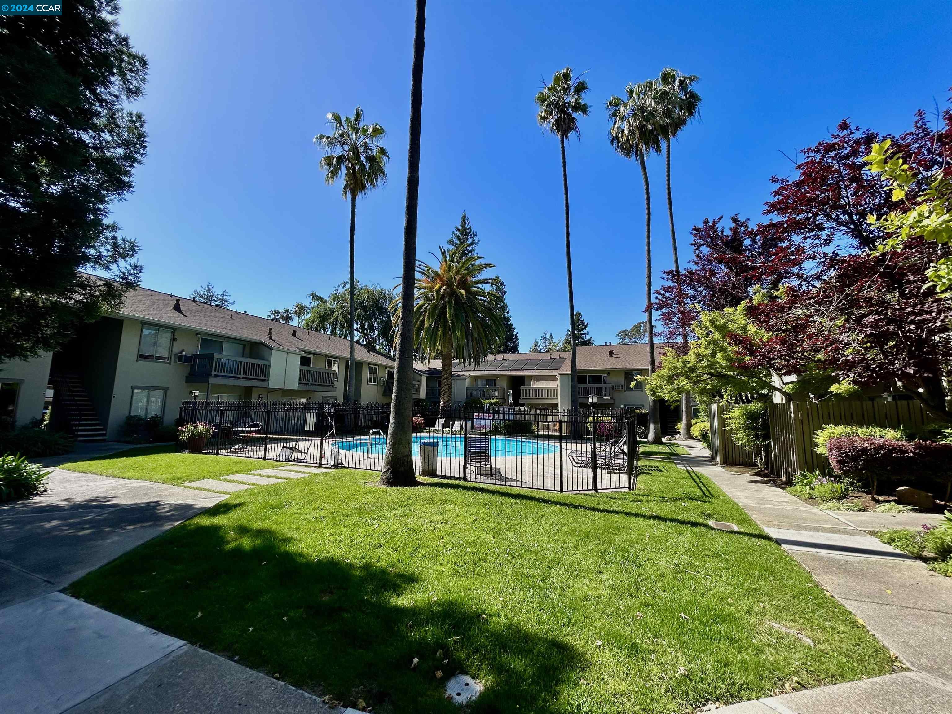 1241 Homestead Ave # 213