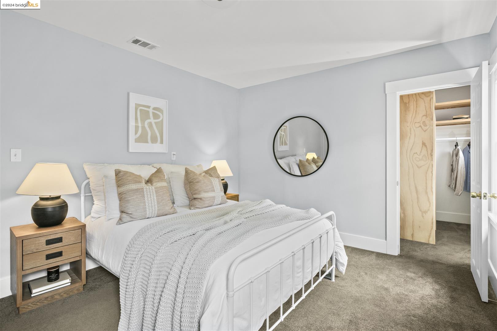 2787 Fruitvale Ave